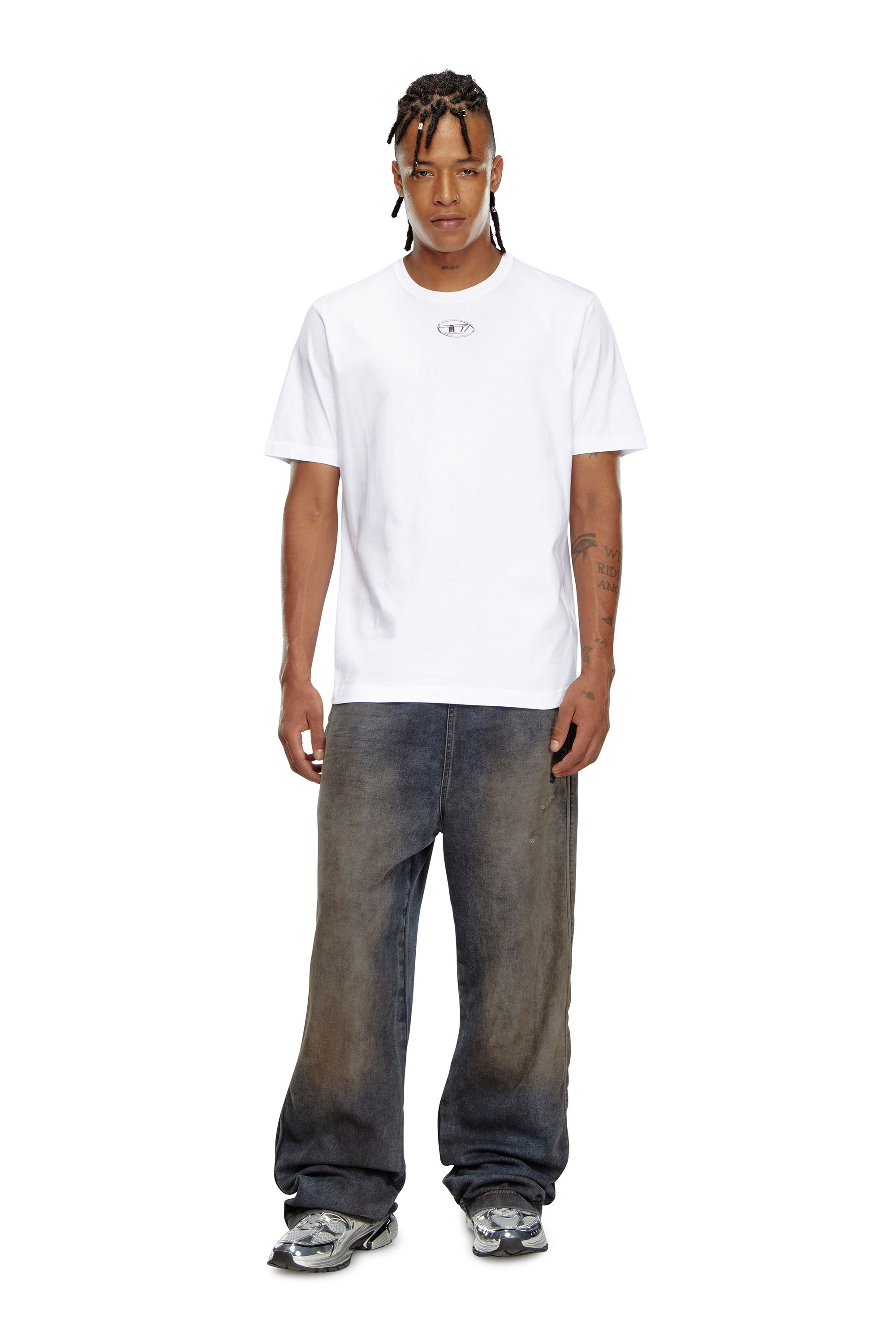 Diesel - T-JUST-OD, Man's T-shirt with injection moulded logo in White - 3