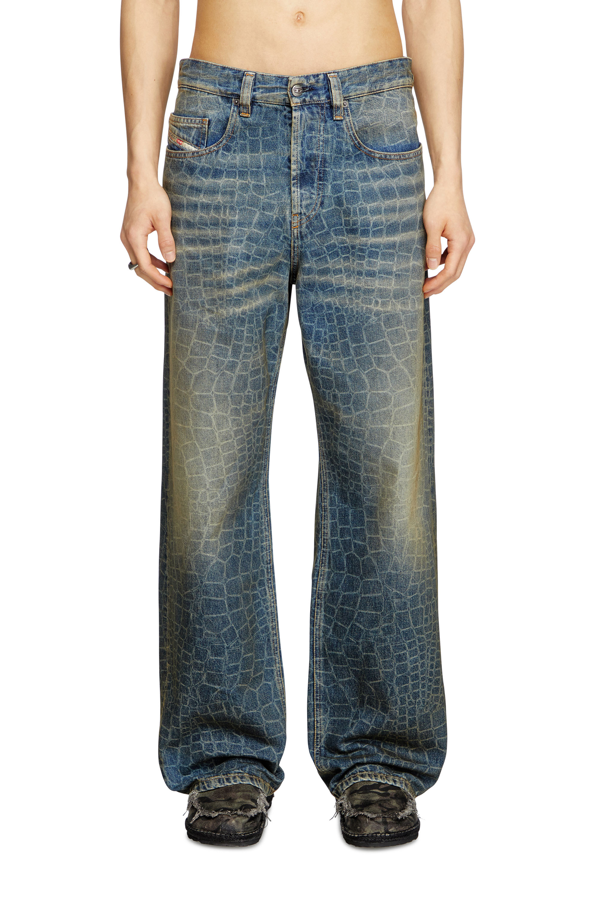 Diesel - Relaxed Jeans 2001 D-Macro 007BU Hombre, Azul Oscuro - 2