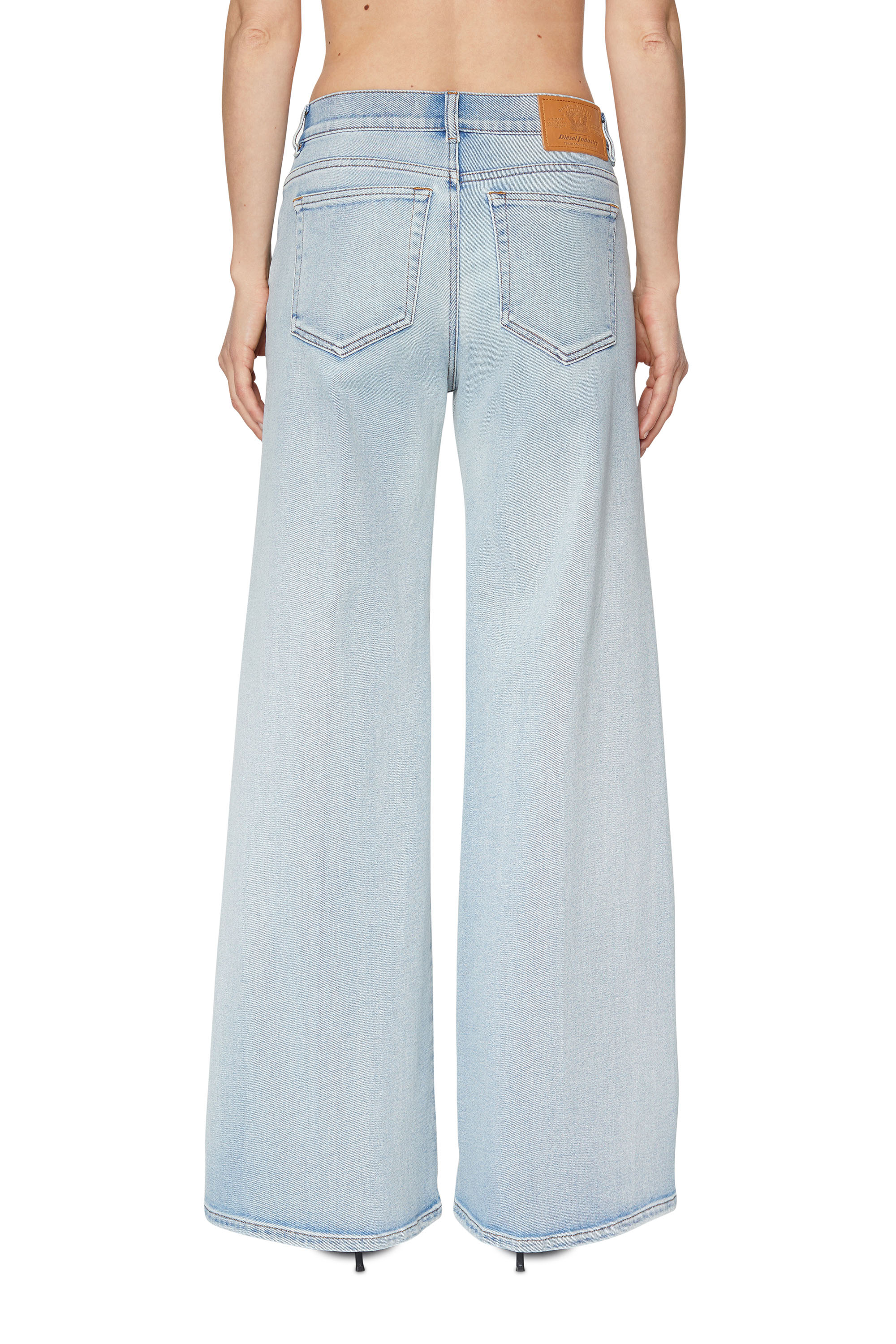 Diesel - 1978 09C08 Bootcut and Flare Jeans, Azul Claro - Image 3