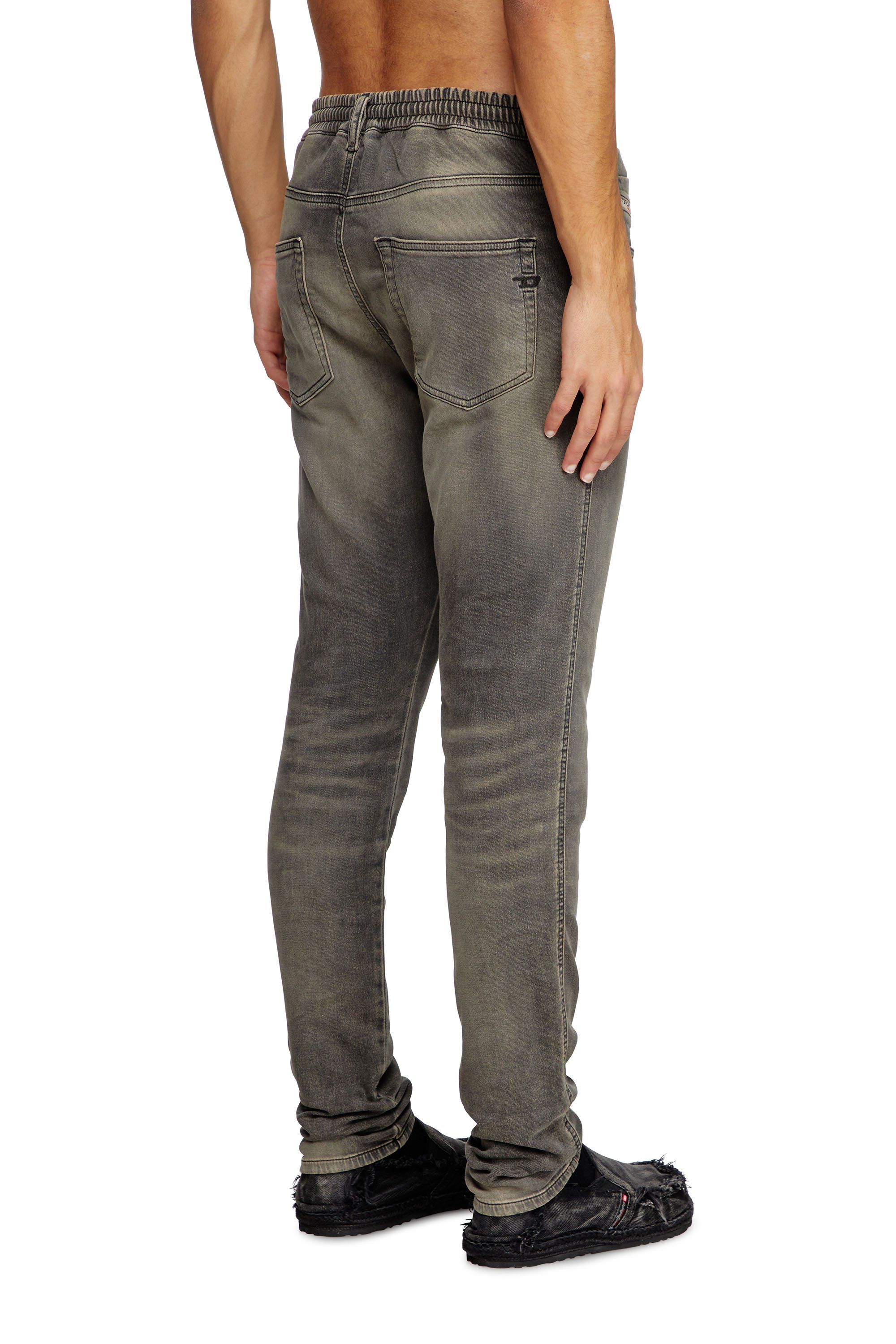 Diesel - Slim 2060 D-Strukt Joggjeans® 068PD Hombre, Gris Claro - 4