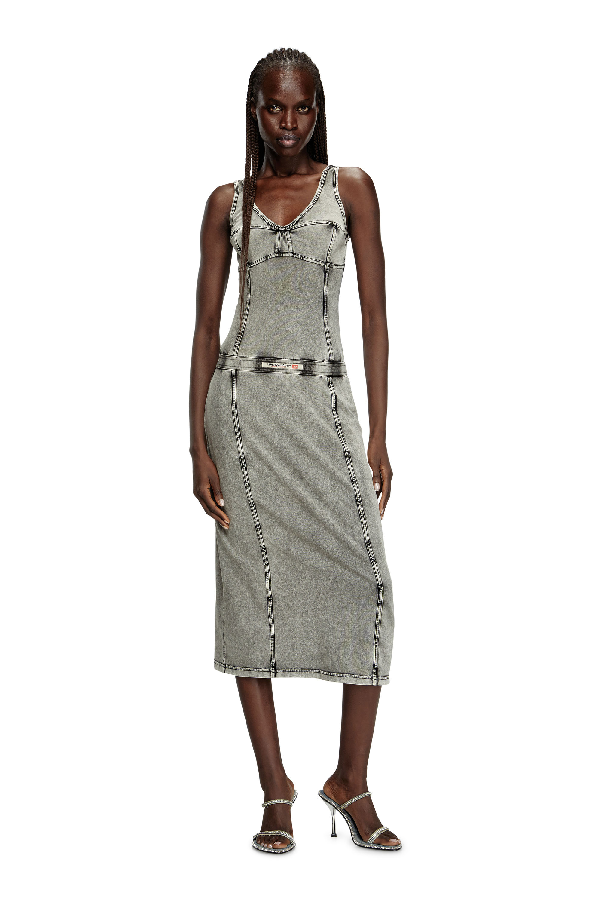 Diesel - D-INNY, Vestido midi sin mangas con efecto denim Mujer in Gris - 2