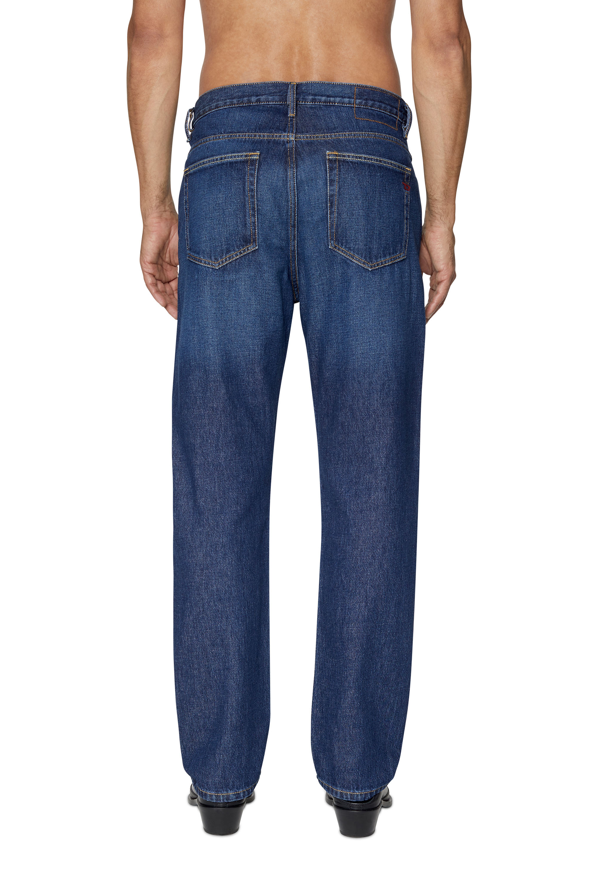 Diesel - 2020 D-Viker 09C03 Straight Jeans, Azul Oscuro - Image 2