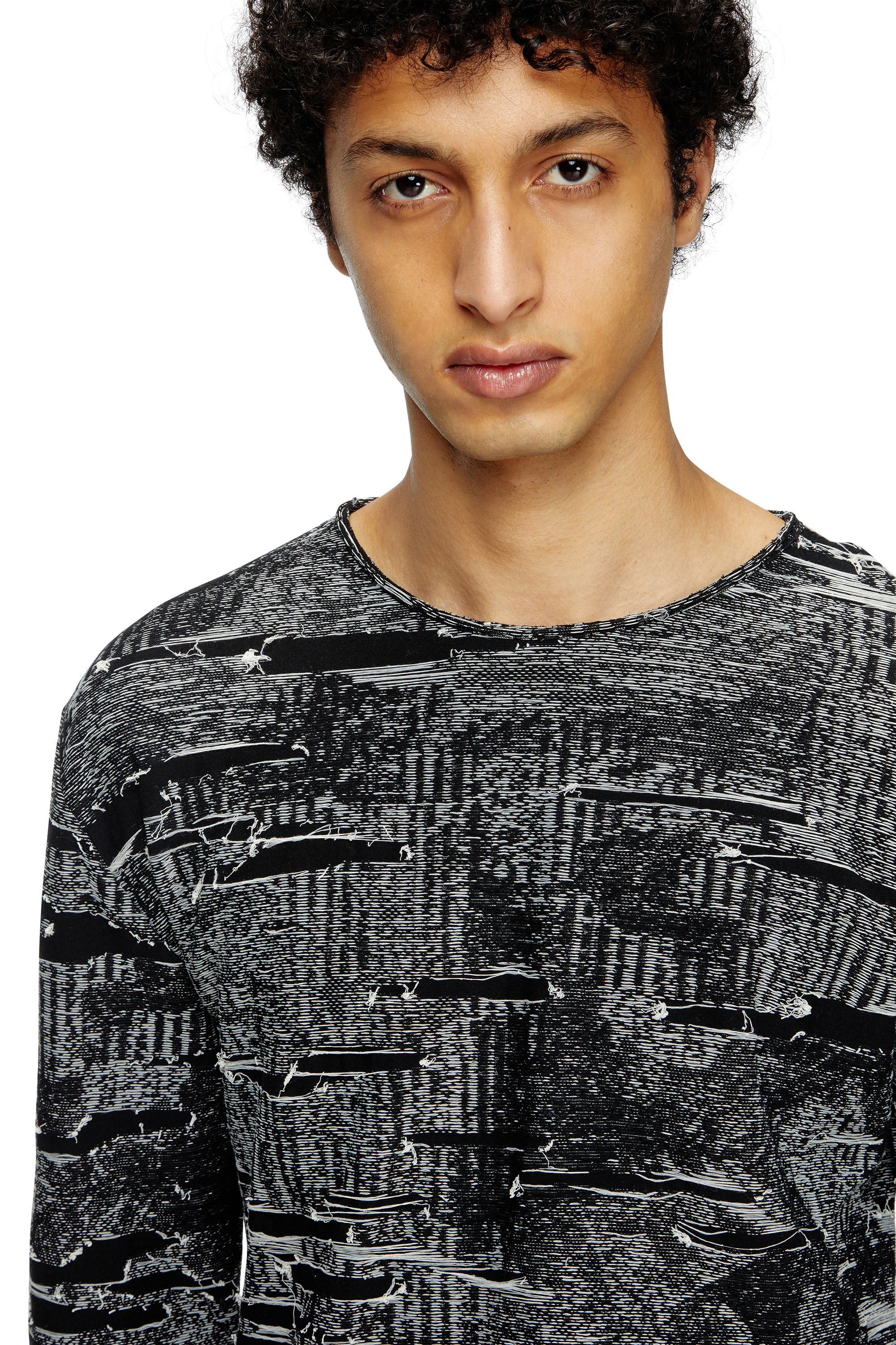 Diesel - K-CADMO, Man's Jumper with engineered distressing in Black - 4