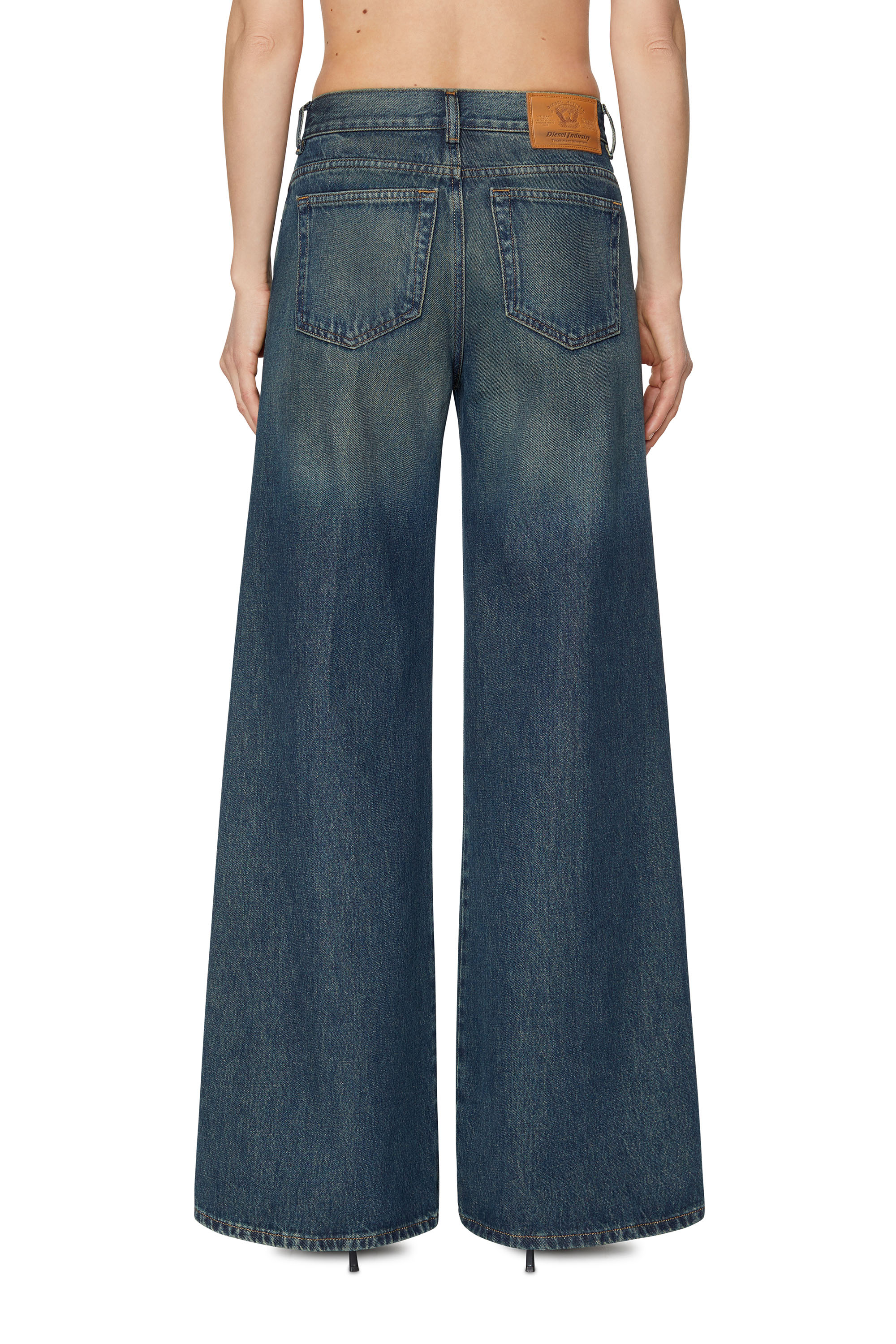 Diesel - 1978 09C04 Bootcut and Flare Jeans, Azul Oscuro - Image 3