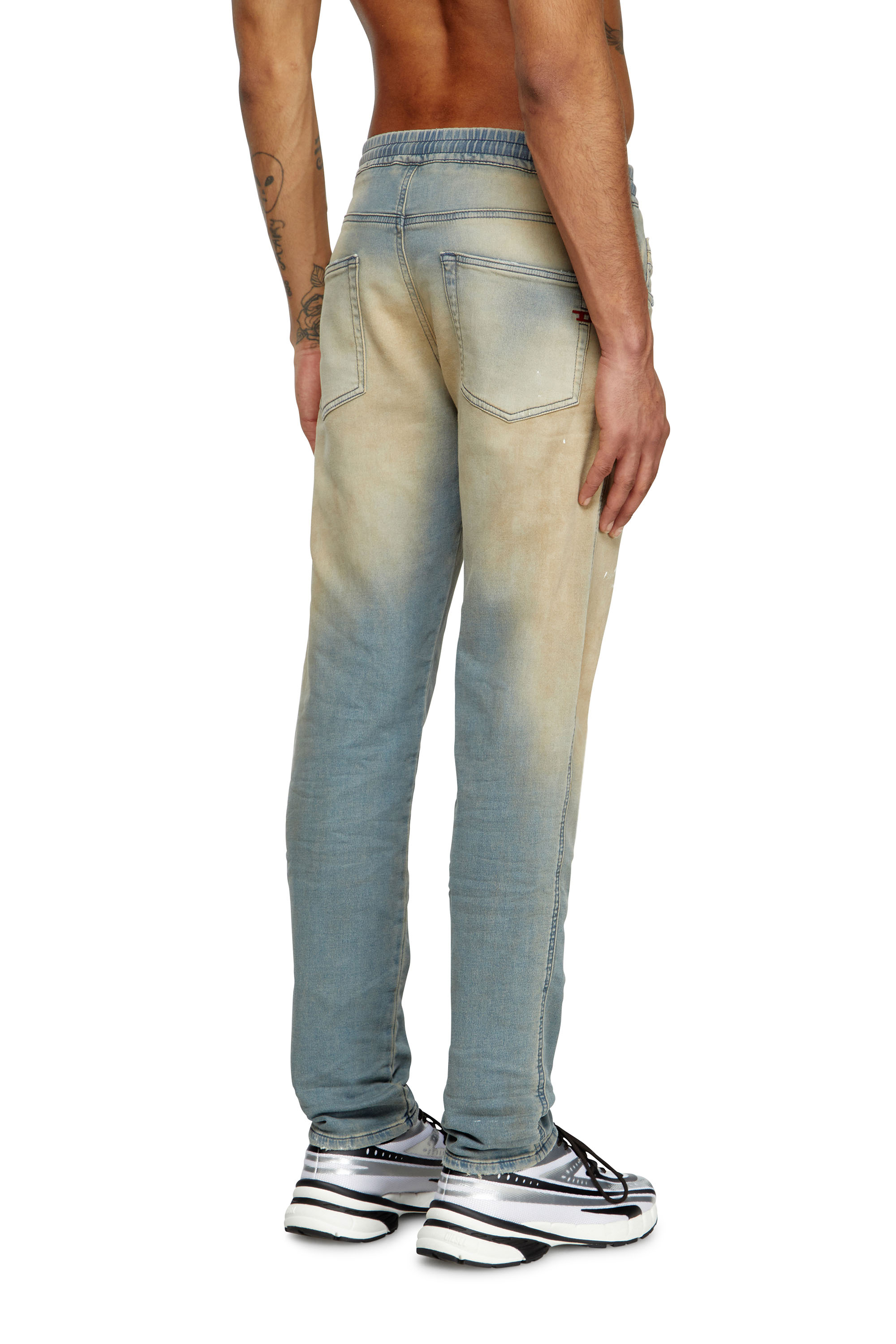 Diesel - Man's Slim 2060 D-Strukt Joggjeans® 068QL, Light Blue - 4