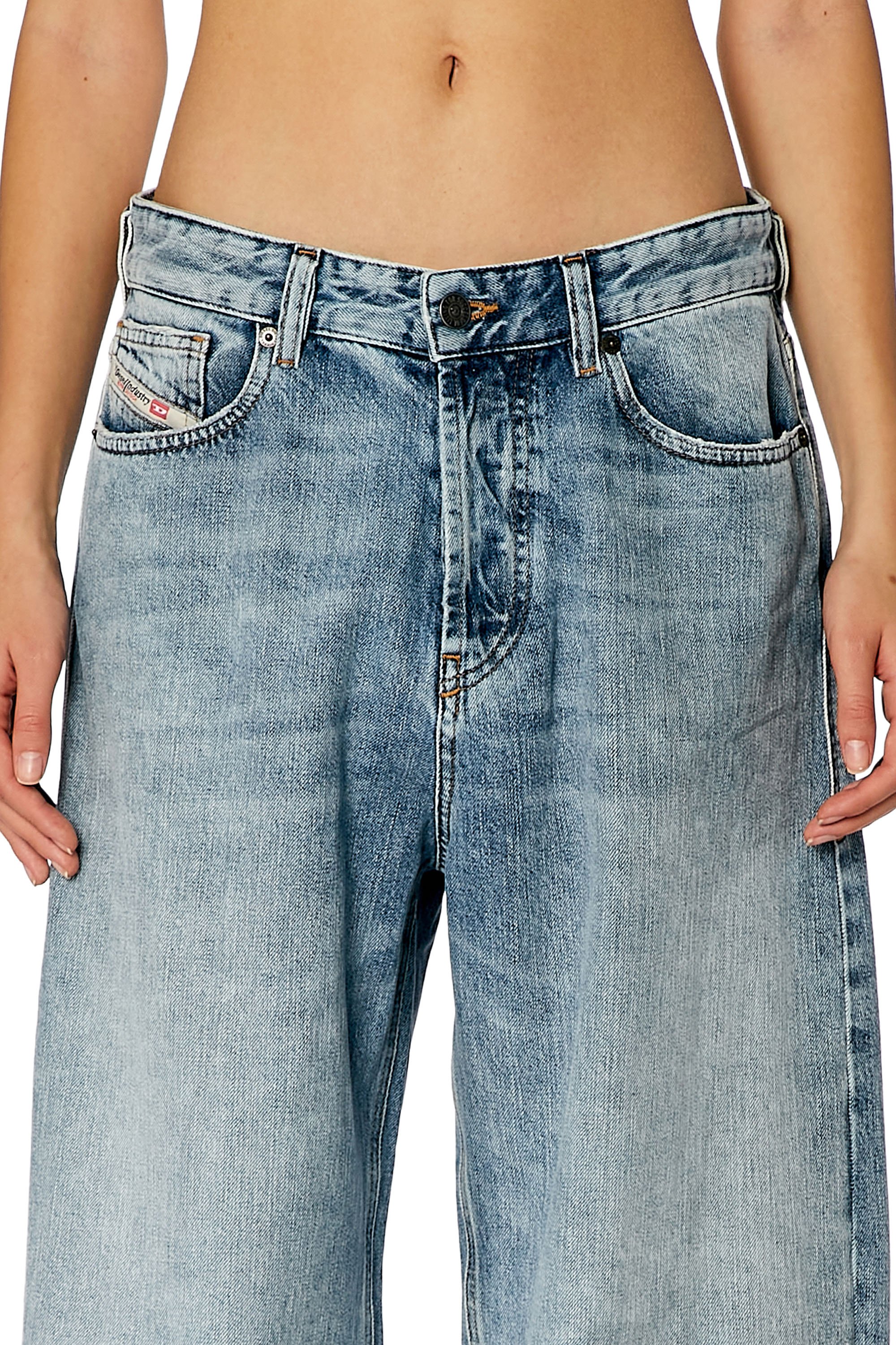 Diesel - Straight Jeans 1996 D-Sire 09H57, Mujer Straight Jeans - 1996 D-Sire in Azul marino - Image 5