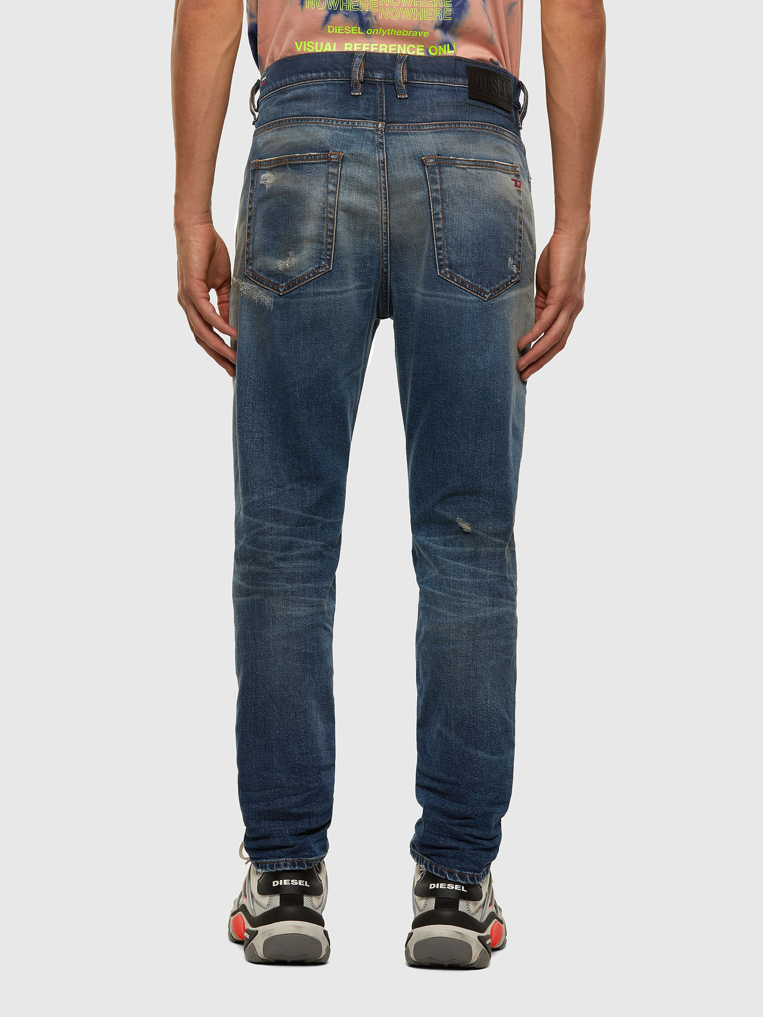 D-Vider 009FR Man: Carrot Medium blue Jeans | Diesel