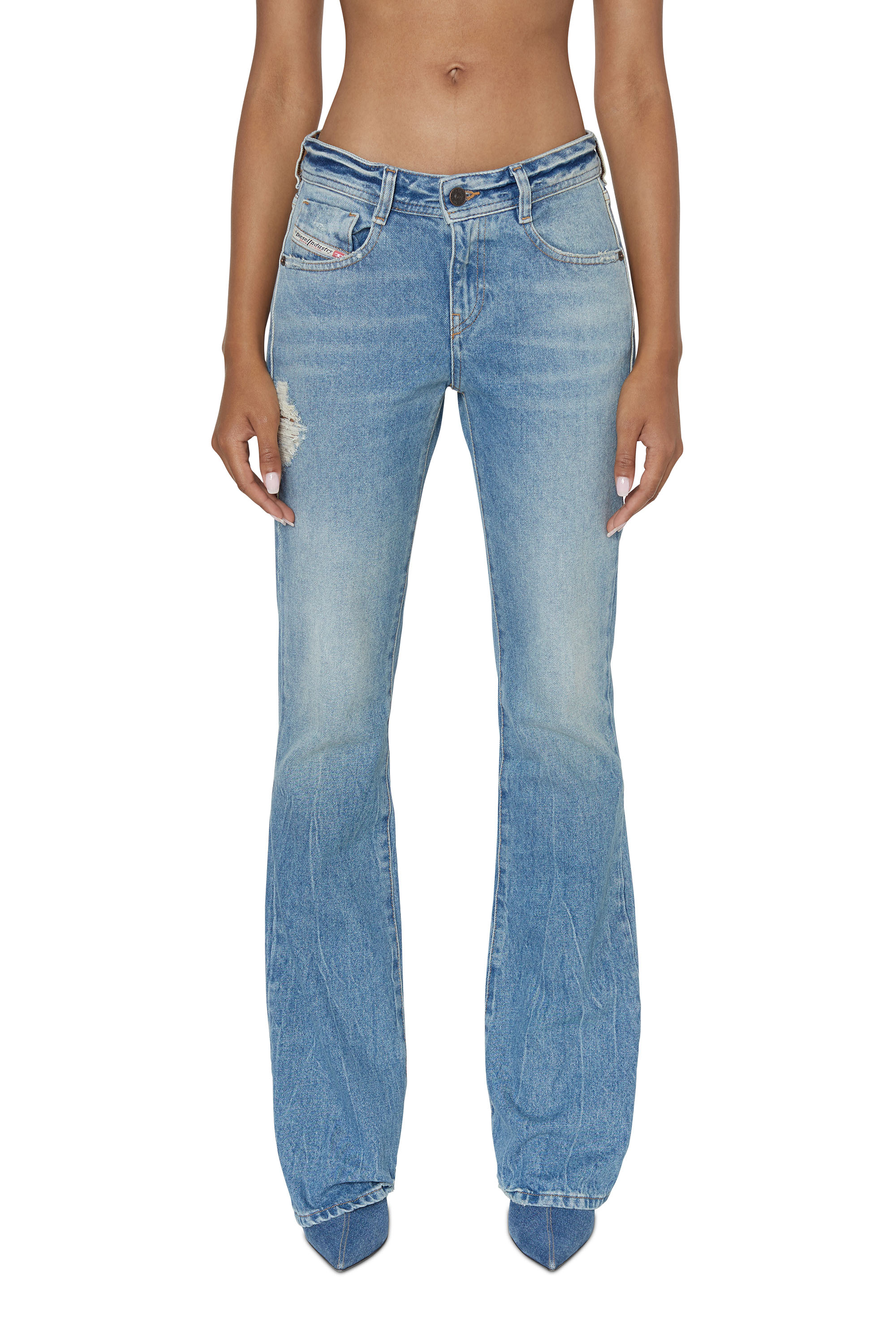 Diesel - 1969 D-Ebbey 09D98 Bootcut and Flare Jeans, Azul Claro - Image 1