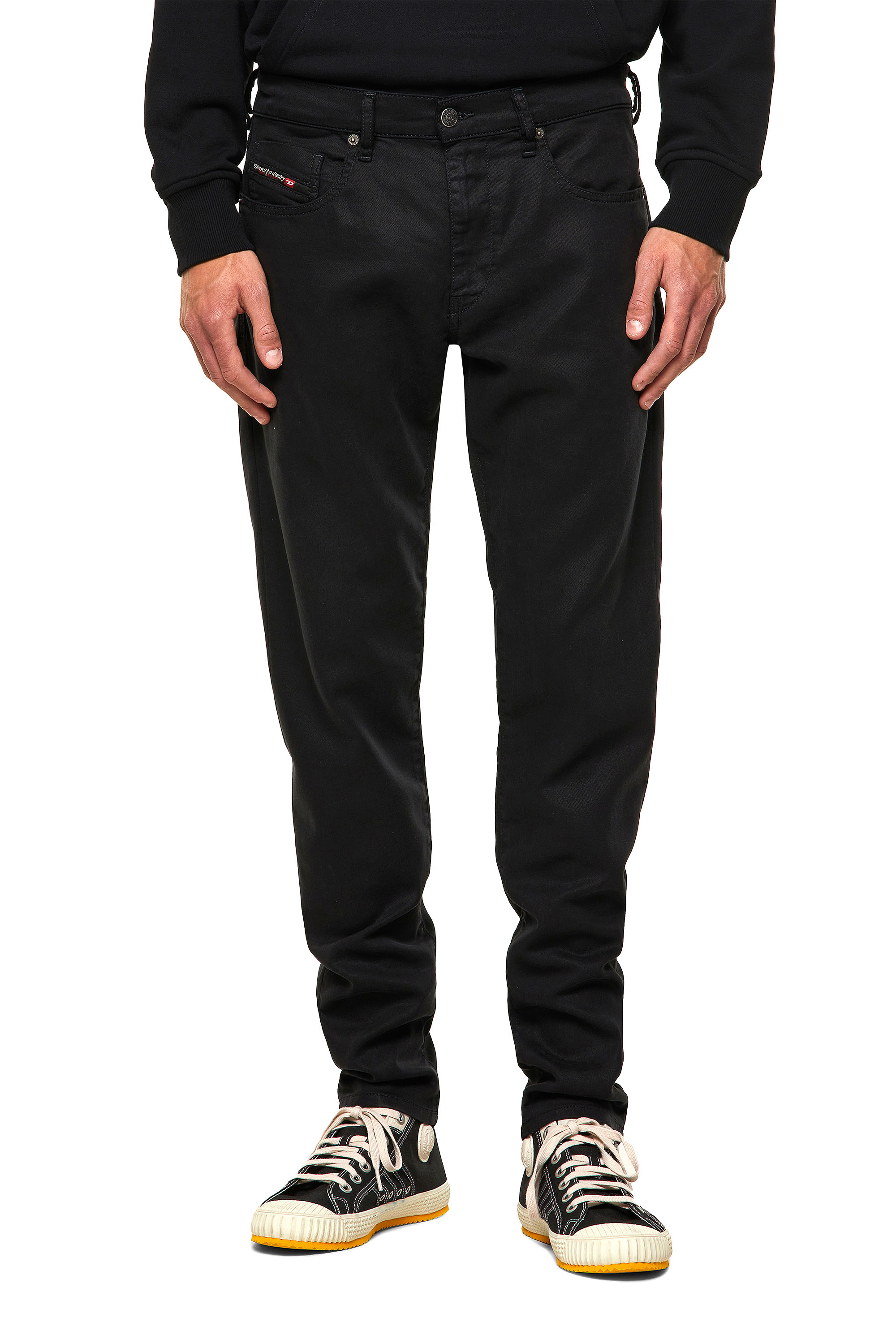 Diesel - D-Strukt Slim JoggJeans® 069NC, Black/Dark Grey - Image 1