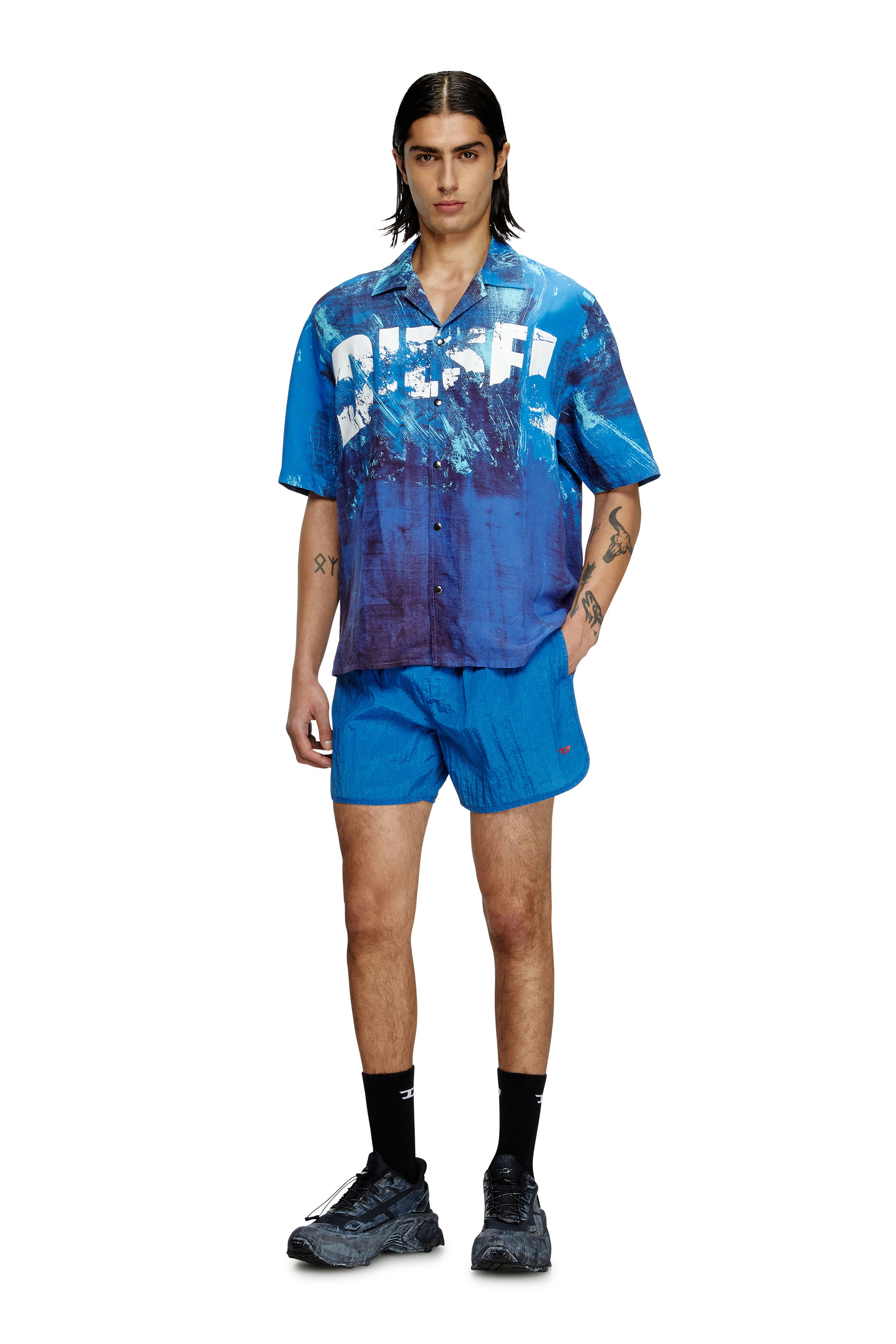 Diesel - CHARLES-D-POP, Camisa de playa de mezcla de lino estampada Hombre in Azul marino - 2