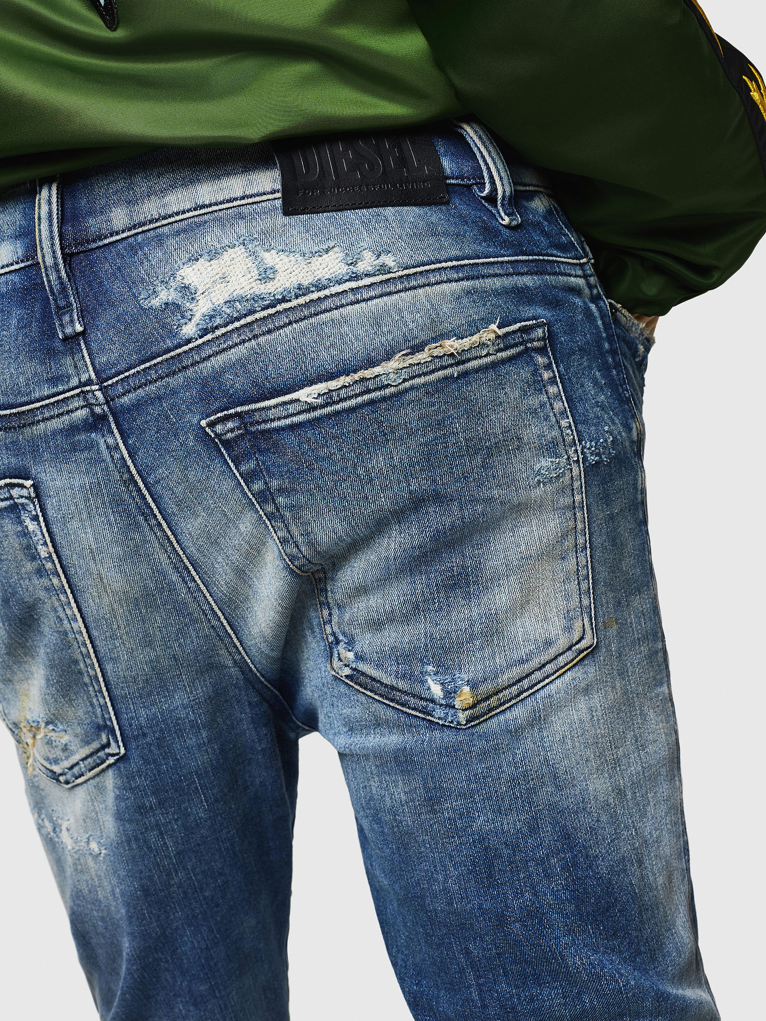 D-REEFT-T JOGGJEANS 0870Q Men: Skinny Medium blue Jeans | Diesel