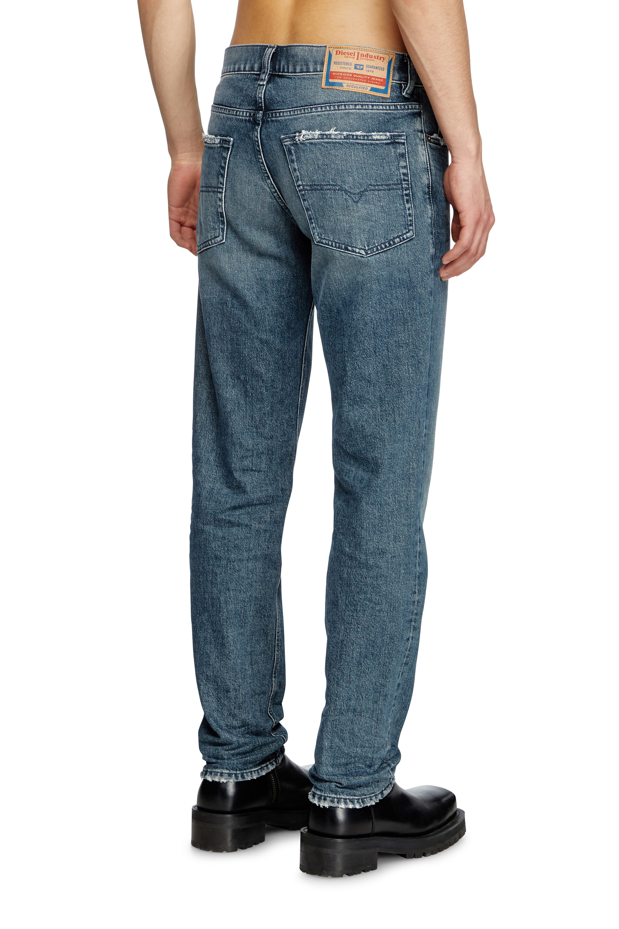 Diesel - Man's Regular Jeans 2023 D-Finitive 007Y7, Medium blue - 3