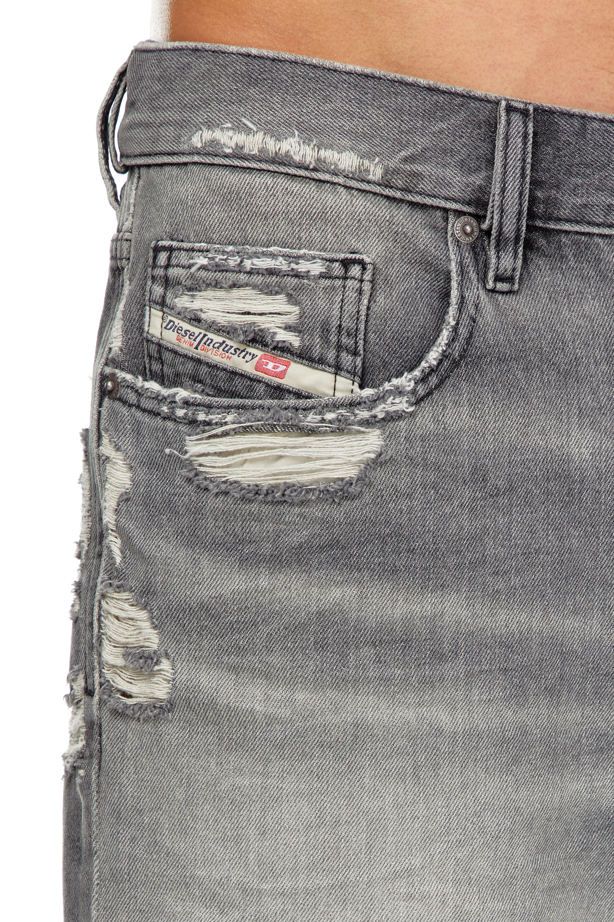 Diesel - REGULAR-SHORT, Man Denim shorts in Grey - Image 4
