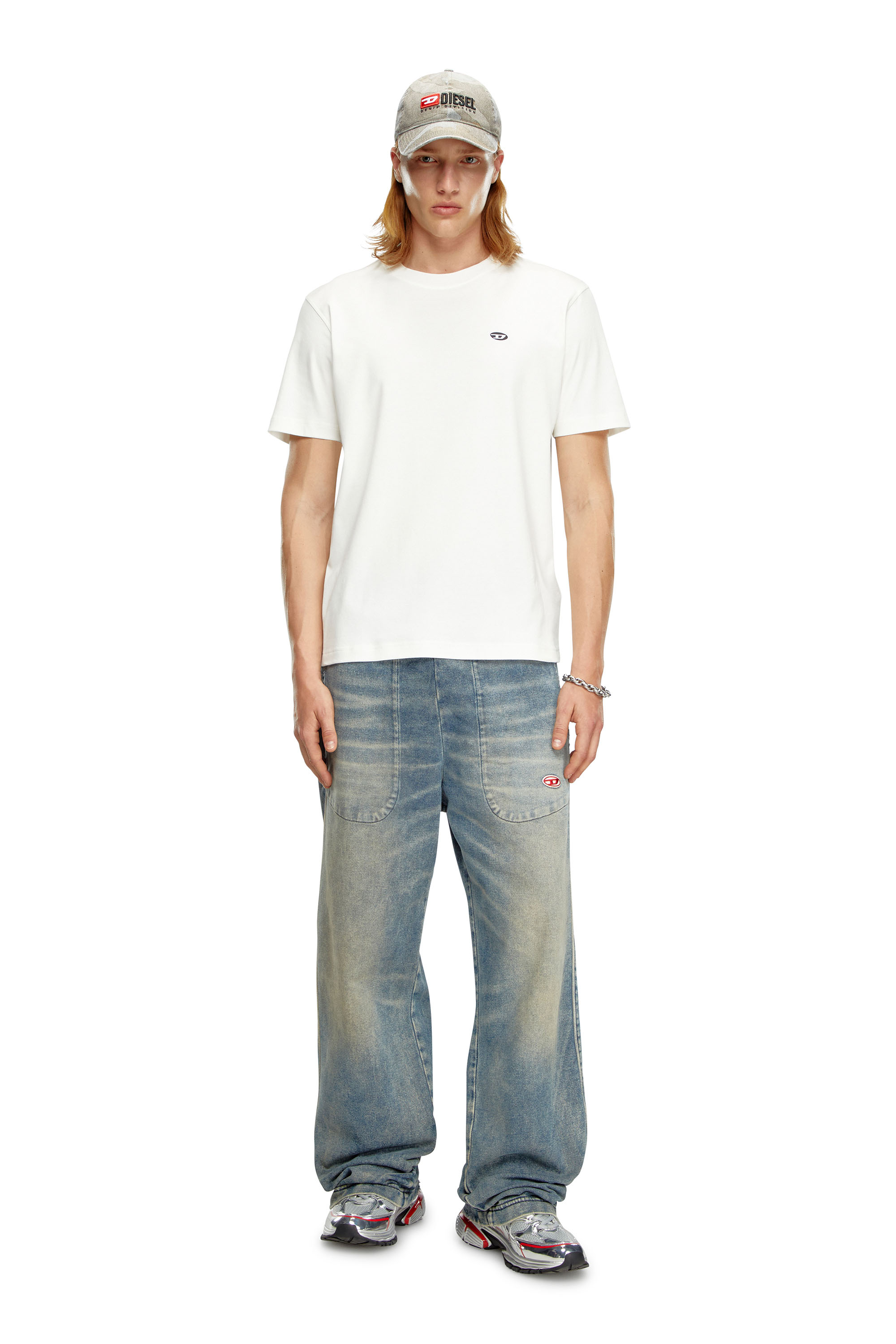 Diesel - T-ADJUST-DOVAL-PJ, Hombre Camiseta con parche oval D in Blanco - Image 3