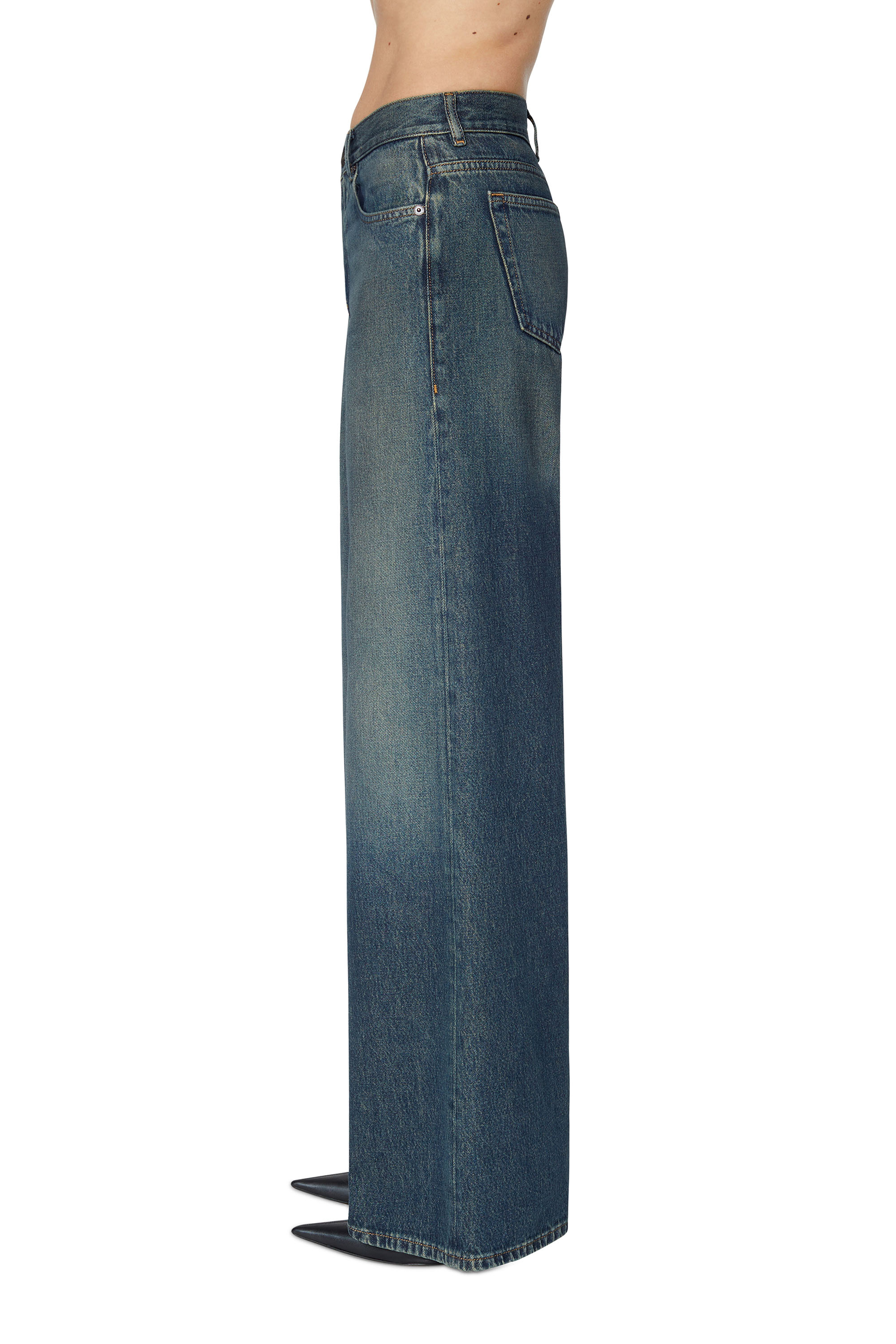 Diesel - 1978 09C04 Bootcut and Flare Jeans, Azul Oscuro - Image 4