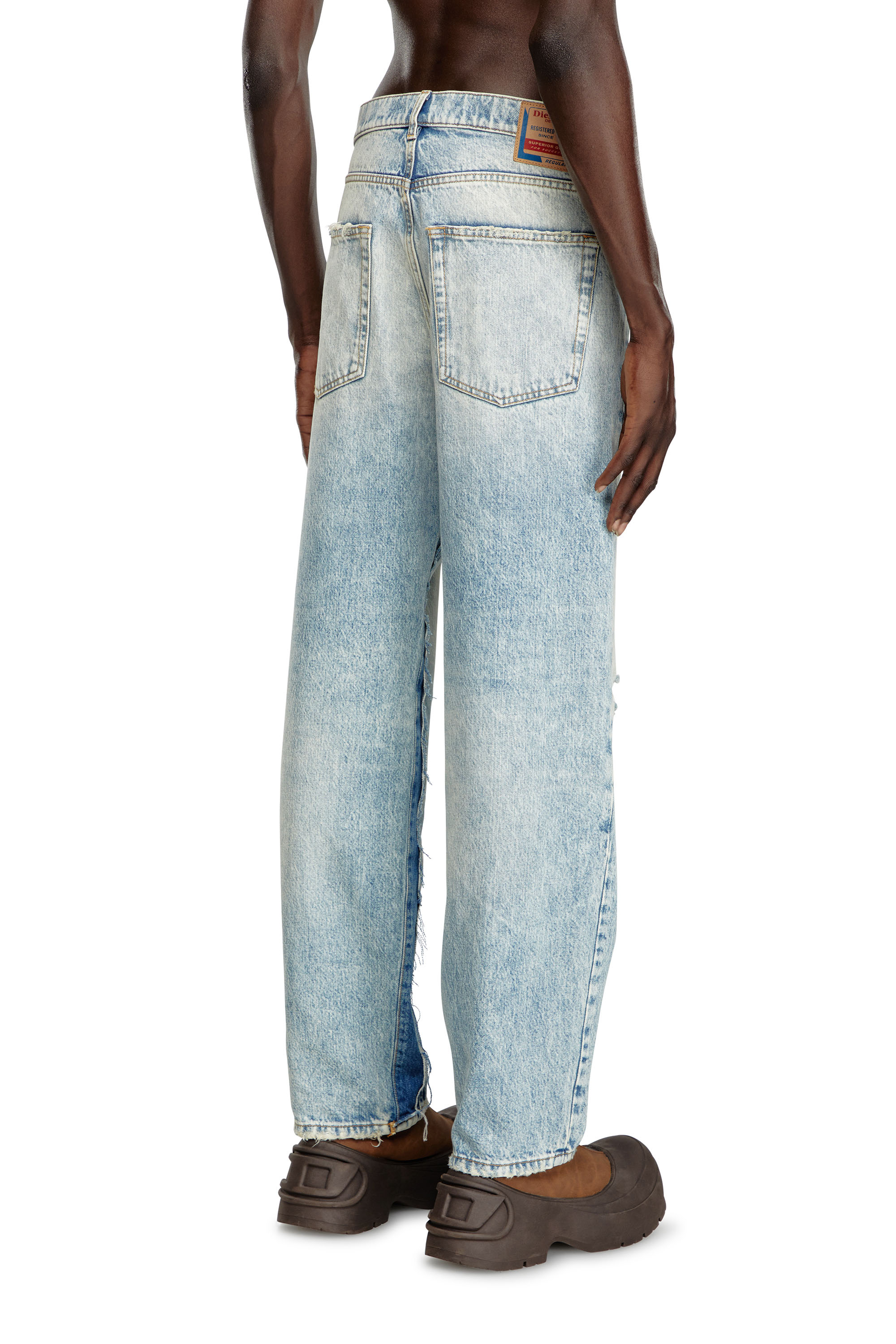 Diesel - Straight Jeans D-Fire 0AJEN, Hombre Straight Jeans - D-Fire in Azul marino - Image 4