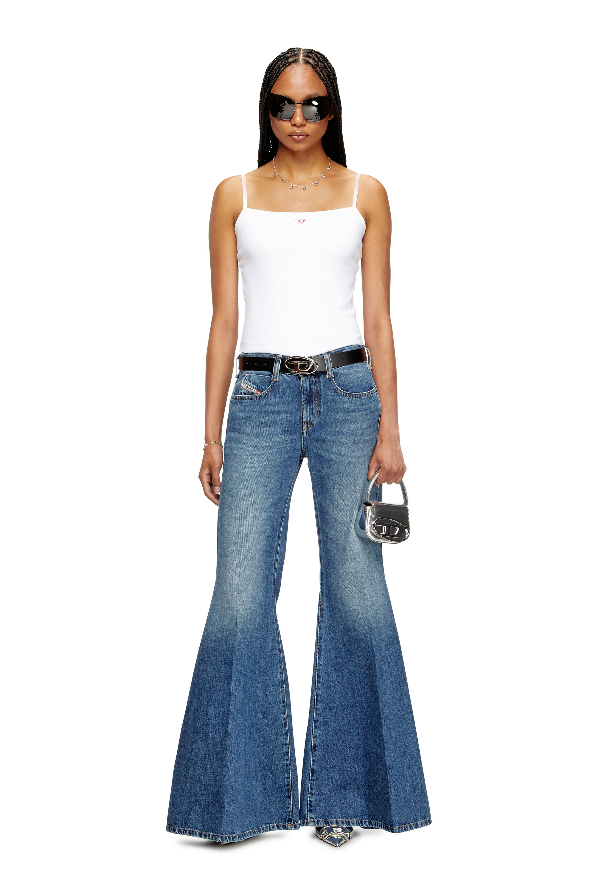 Diesel - Woman's Flare Jeans 1970 D-Bleess 09M56, Medium blue - 3