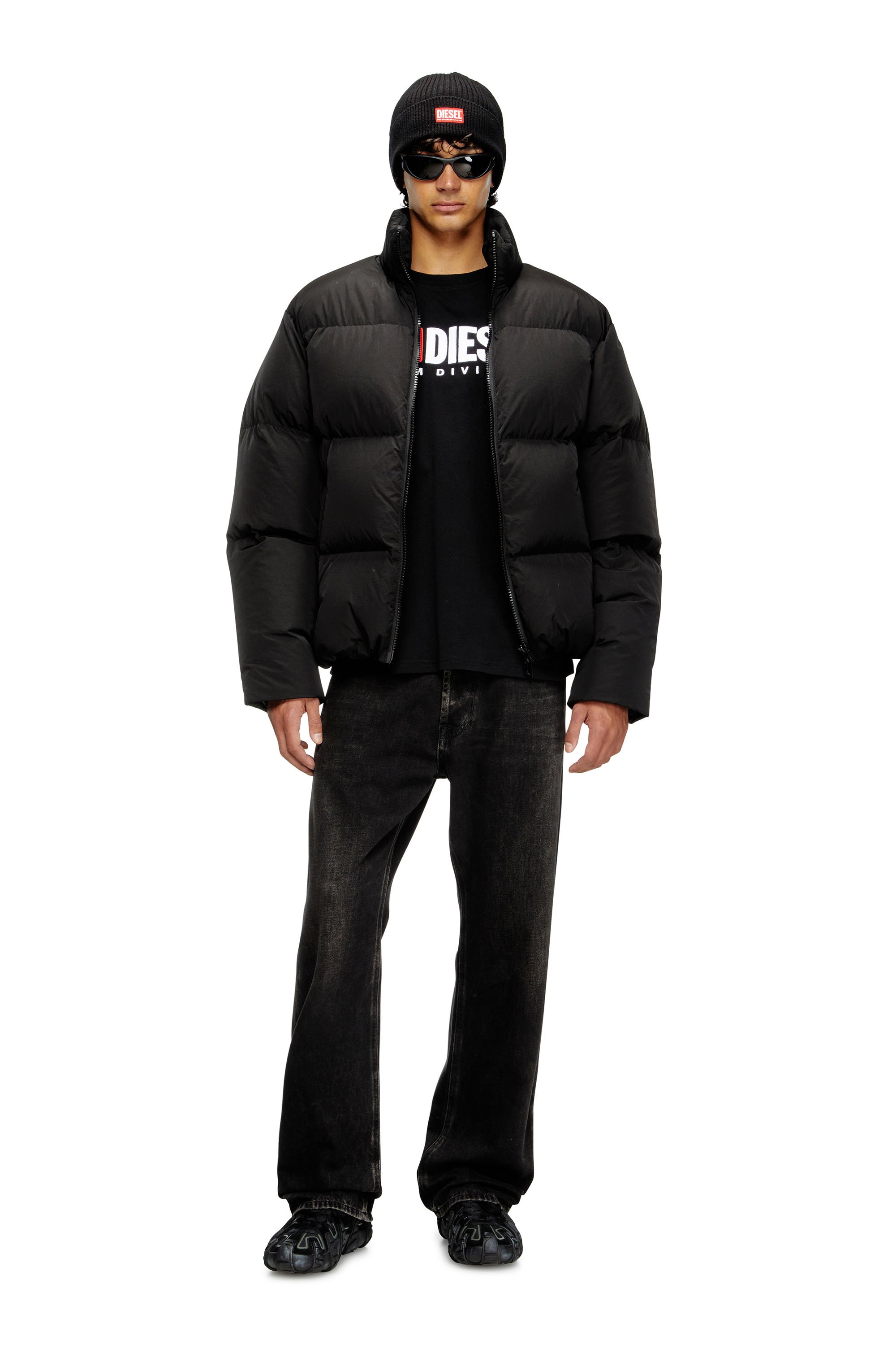 Diesel - T-BOXT-DIV, Camiseta con parche con el logotipo Diesel Hombre in Negro - 2