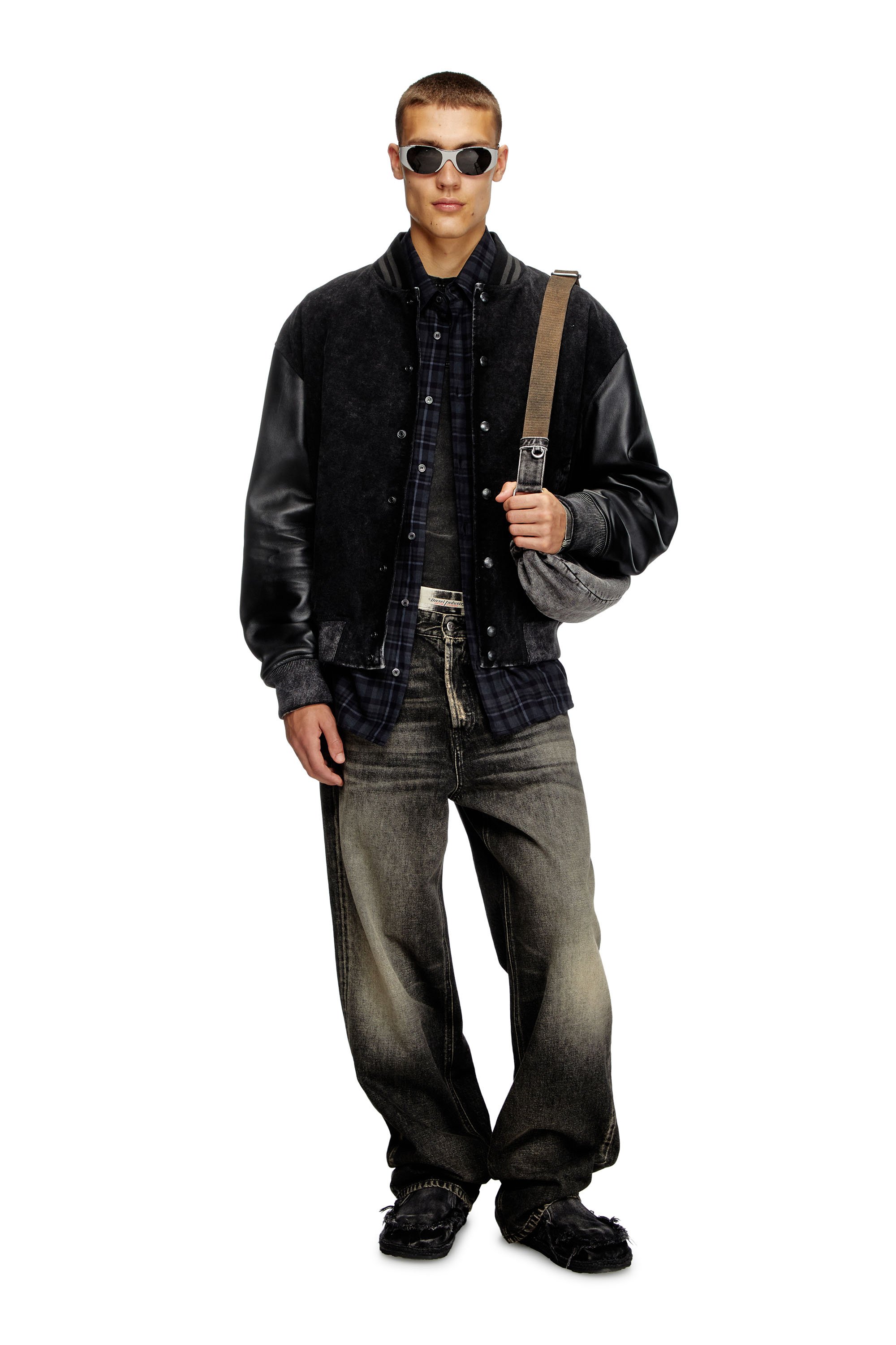 Diesel - L-NYN, Chaqueta bomber de denim y cuero Hombre in Negro - 2