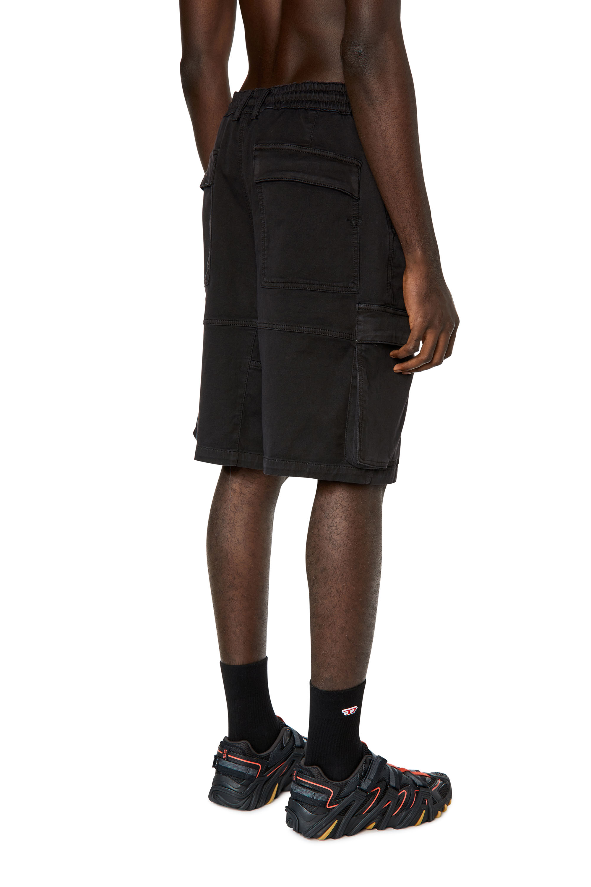 Diesel - D-KROOLEY-CARGO-SHORT JOGG, Man Cargo shorts in JoggJeans in Black - Image 2