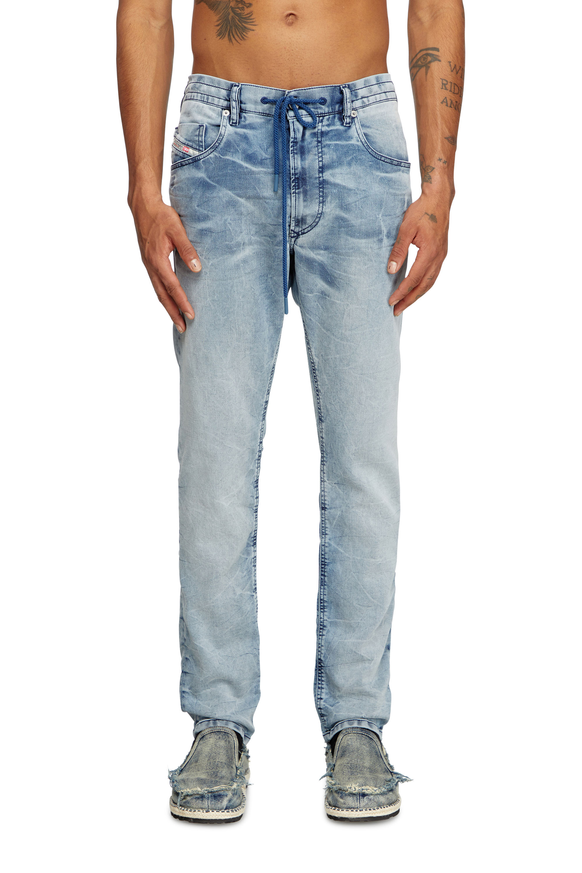 Diesel - Regular 2030 D-Krooley Joggjeans® 068PK Hombre, Azul Claro - 1