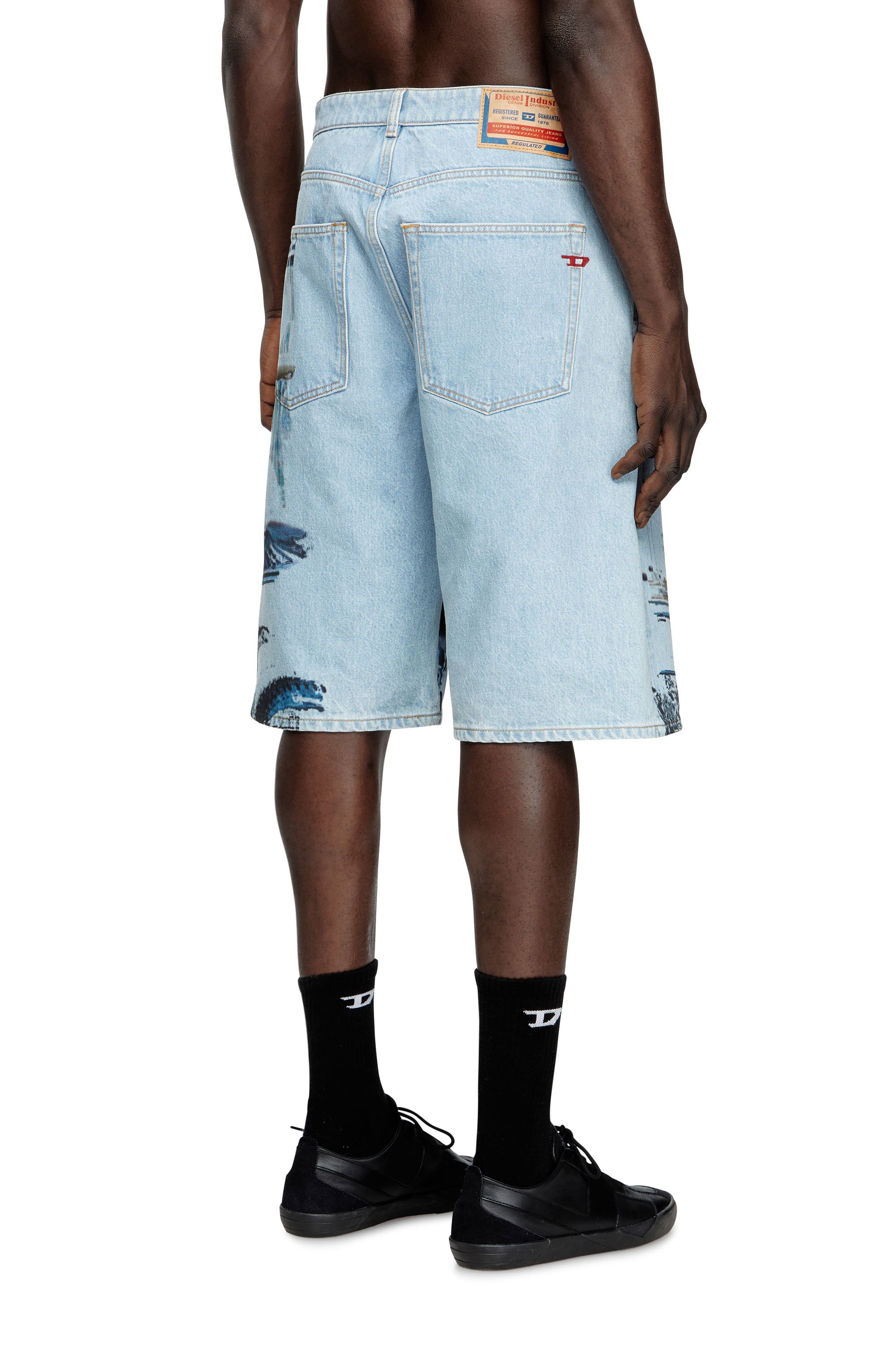 Diesel - PR-D-RIXFORD-S, Pantalones cortos de denim con estampado desteñido Unisex in Azul marino - 3