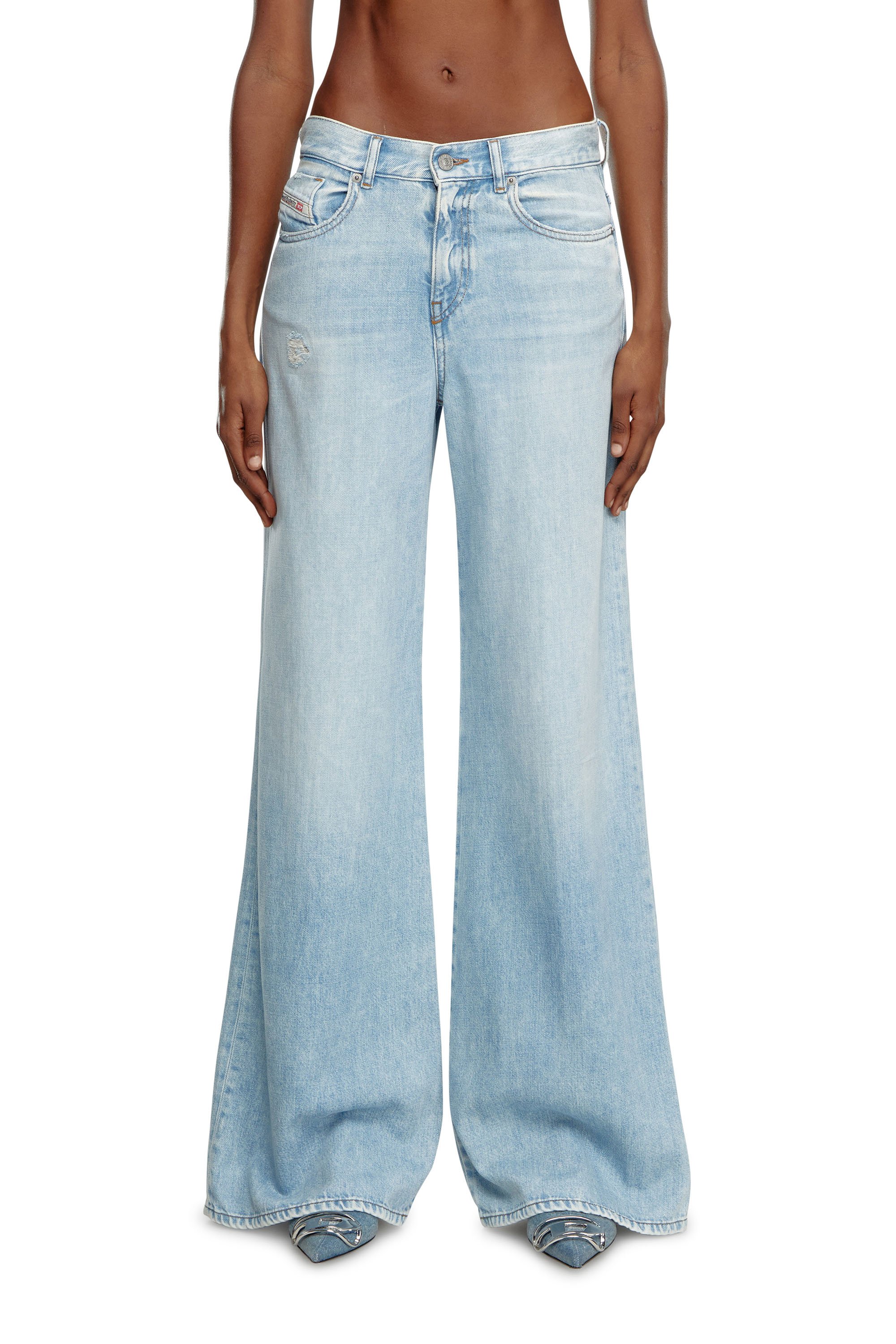 Diesel - Flare Jeans 1978 D-Akemi 068MQ Mujer, Azul Claro - 2