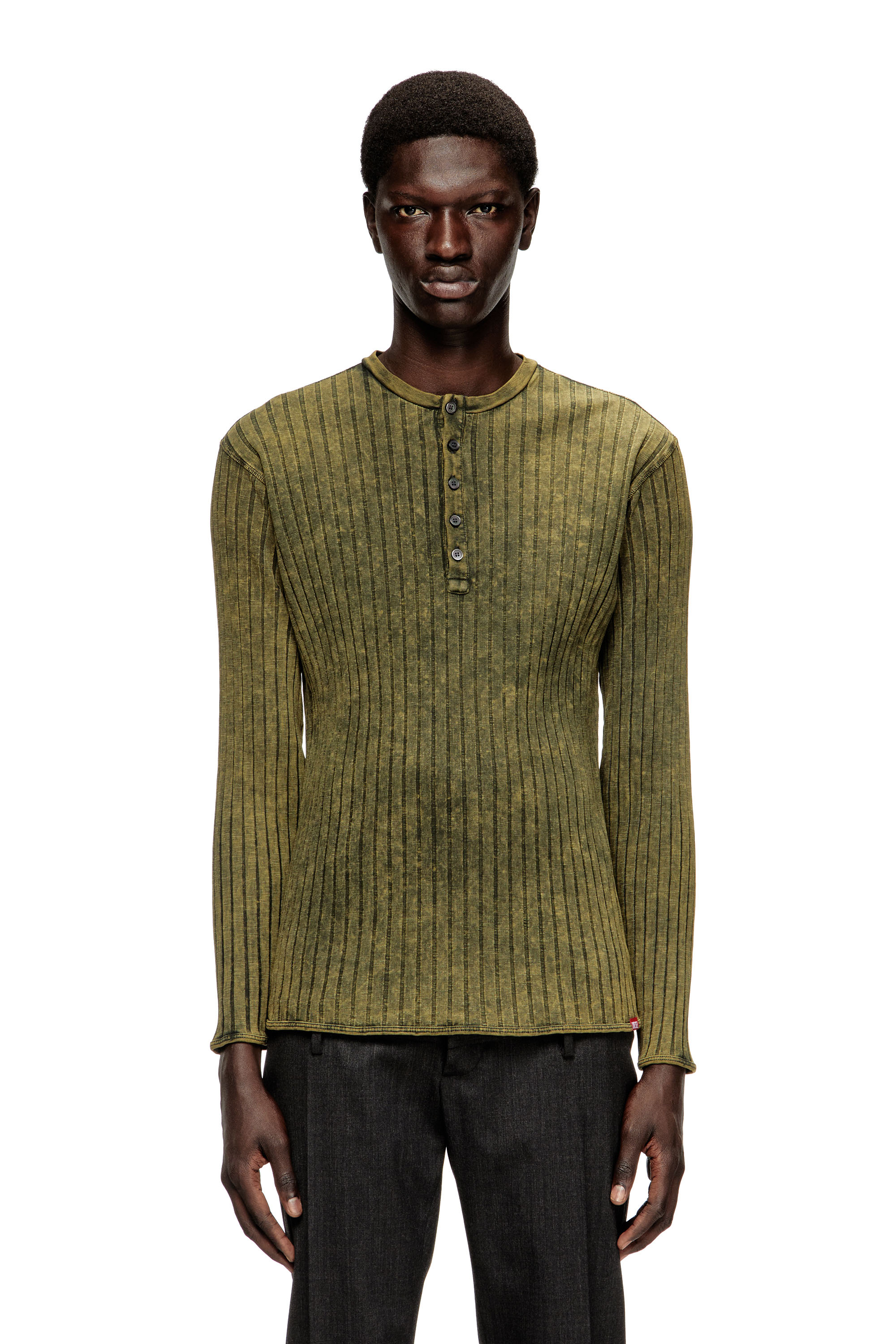 Diesel - T-ALLY, Top Henley en jersey de canalé ancho tratado Hombre in Verde - 1