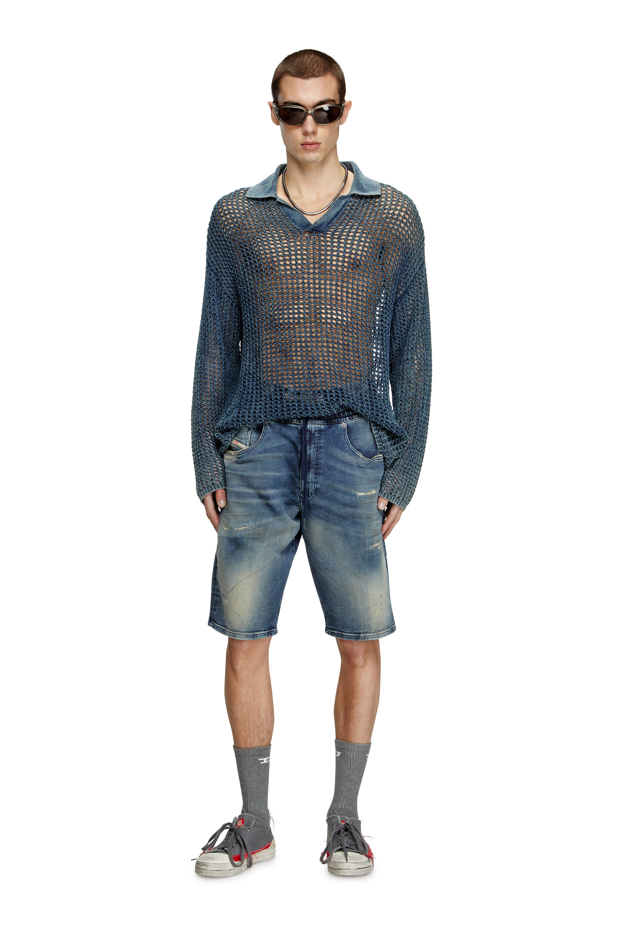 Diesel - 2033 D-KROOLEY-SHORT JOGG, Man's Chino shorts in JoggJeans in Dark Blue - 3