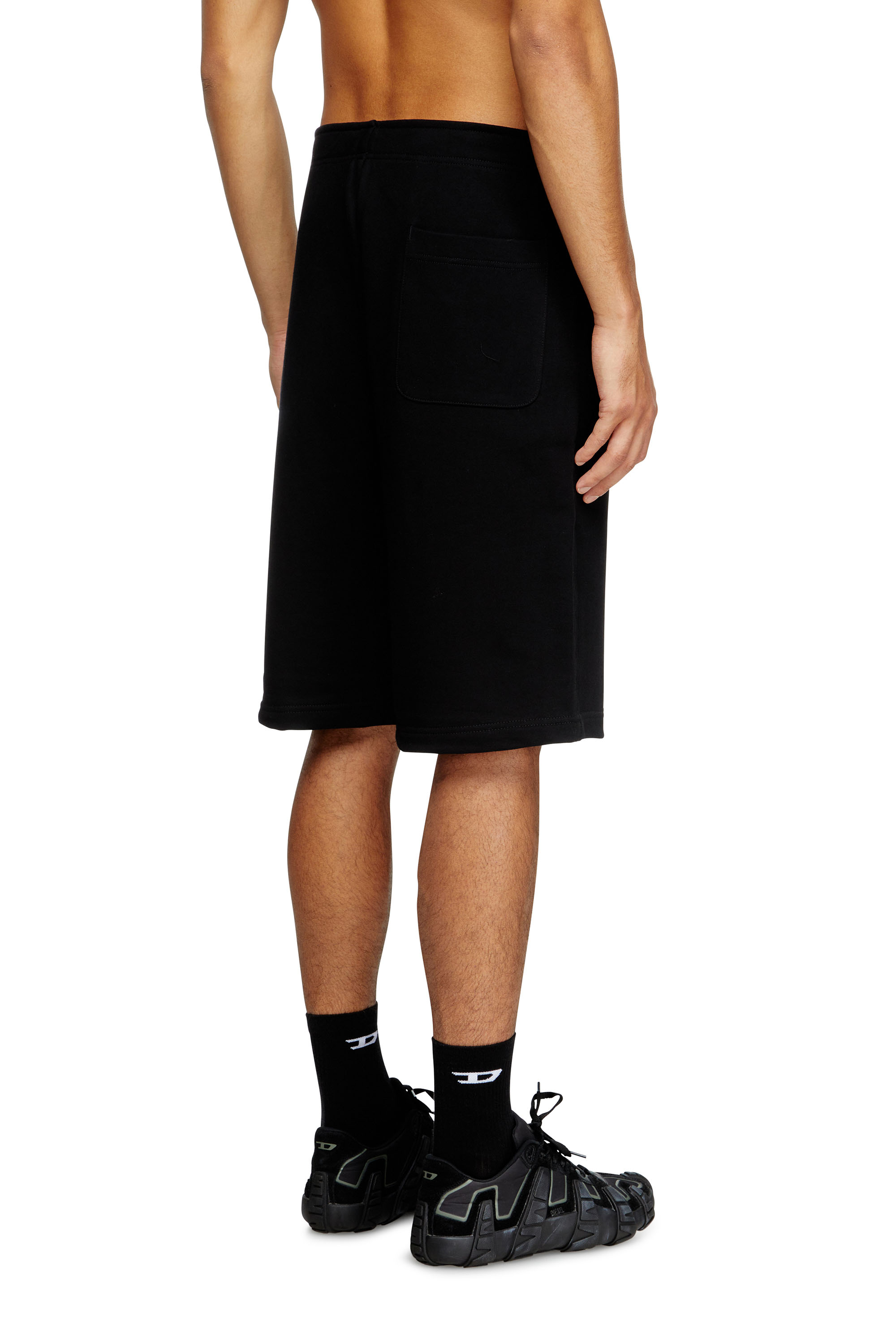 Diesel - P-MARSHY-OD, Pantalones deportivos cortos con logotipo moldeado por inyección Hombre in Negro - 3