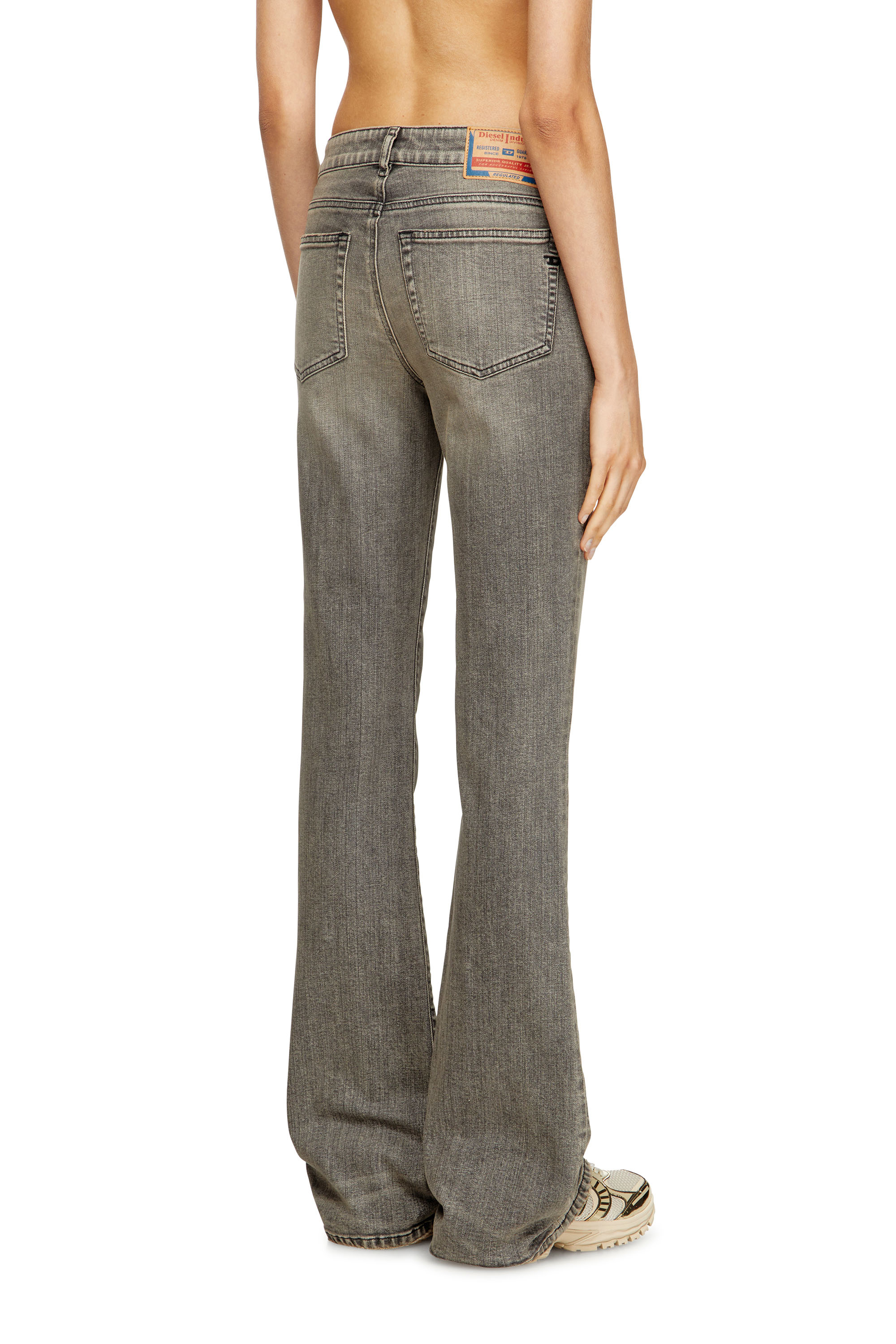 Diesel - Bootcut Jeans 1969 D-Ebbey 09L99 Mujer, Gris - 4