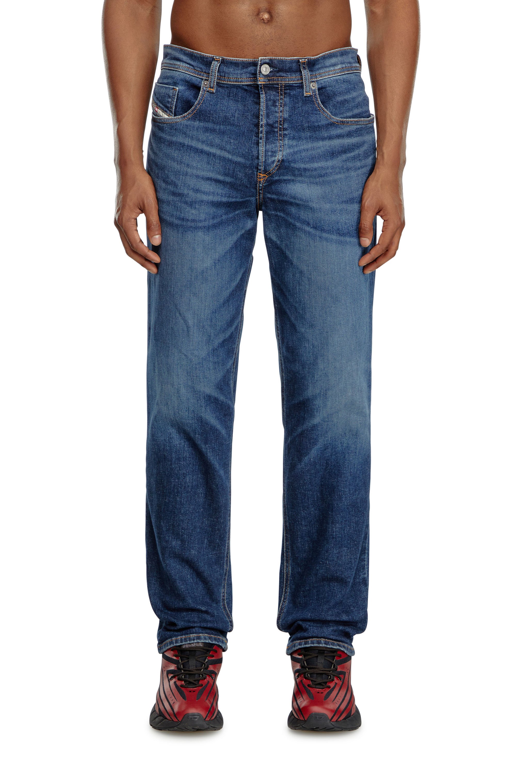 Diesel - Tapered Jeans 2023 D-Finitive 09J47, Hombre Tapered Jeans - 2023 D-Finitive in Azul marino - Image 1