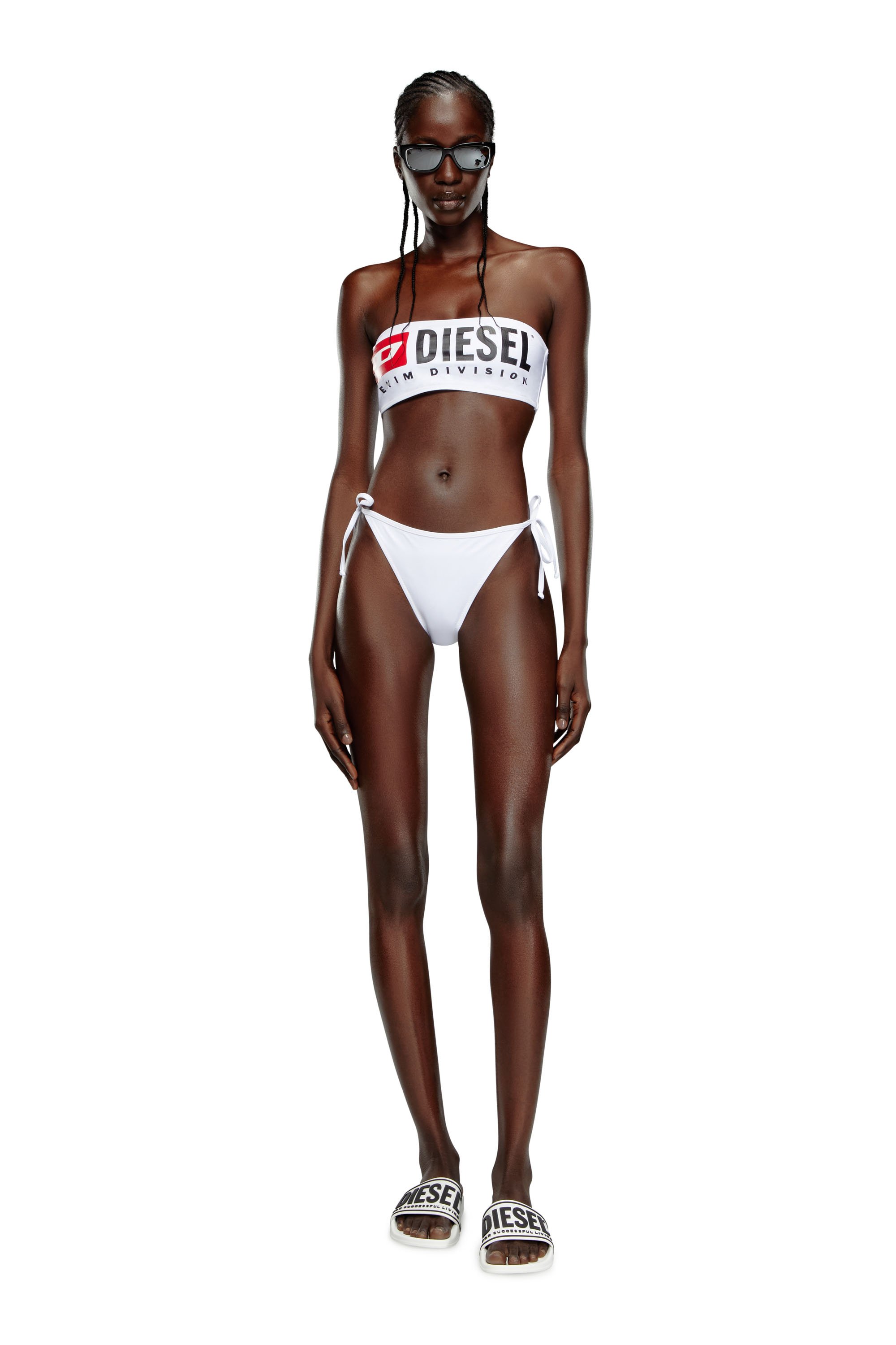 Diesel - BFB-BRYNA, Sujetador de bikini bandeau con logotipo grande Mujer in Blanco - 3