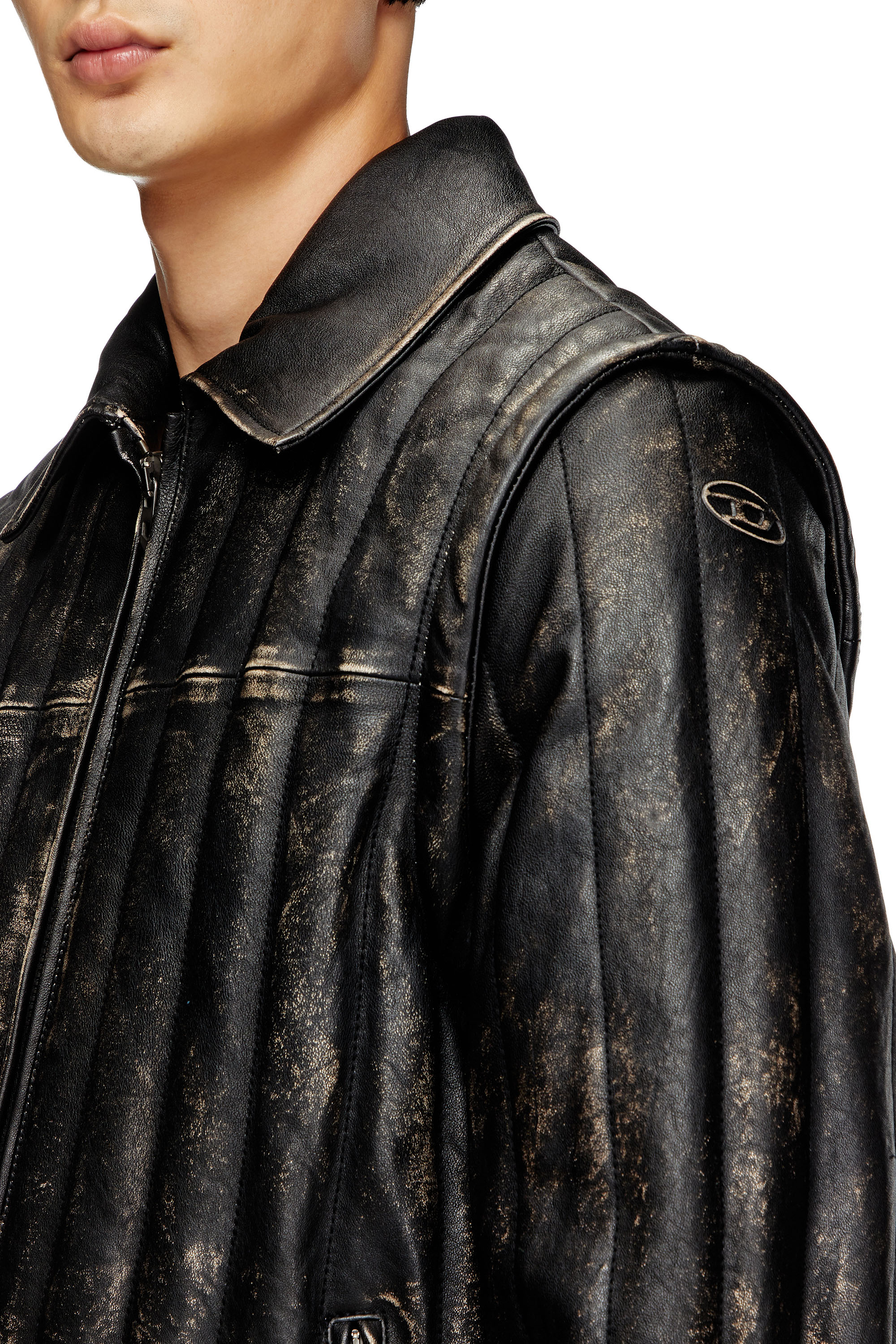 Diesel - L-ALBERT, Man's Distressed quilted leather jacket/vest in Black - 4