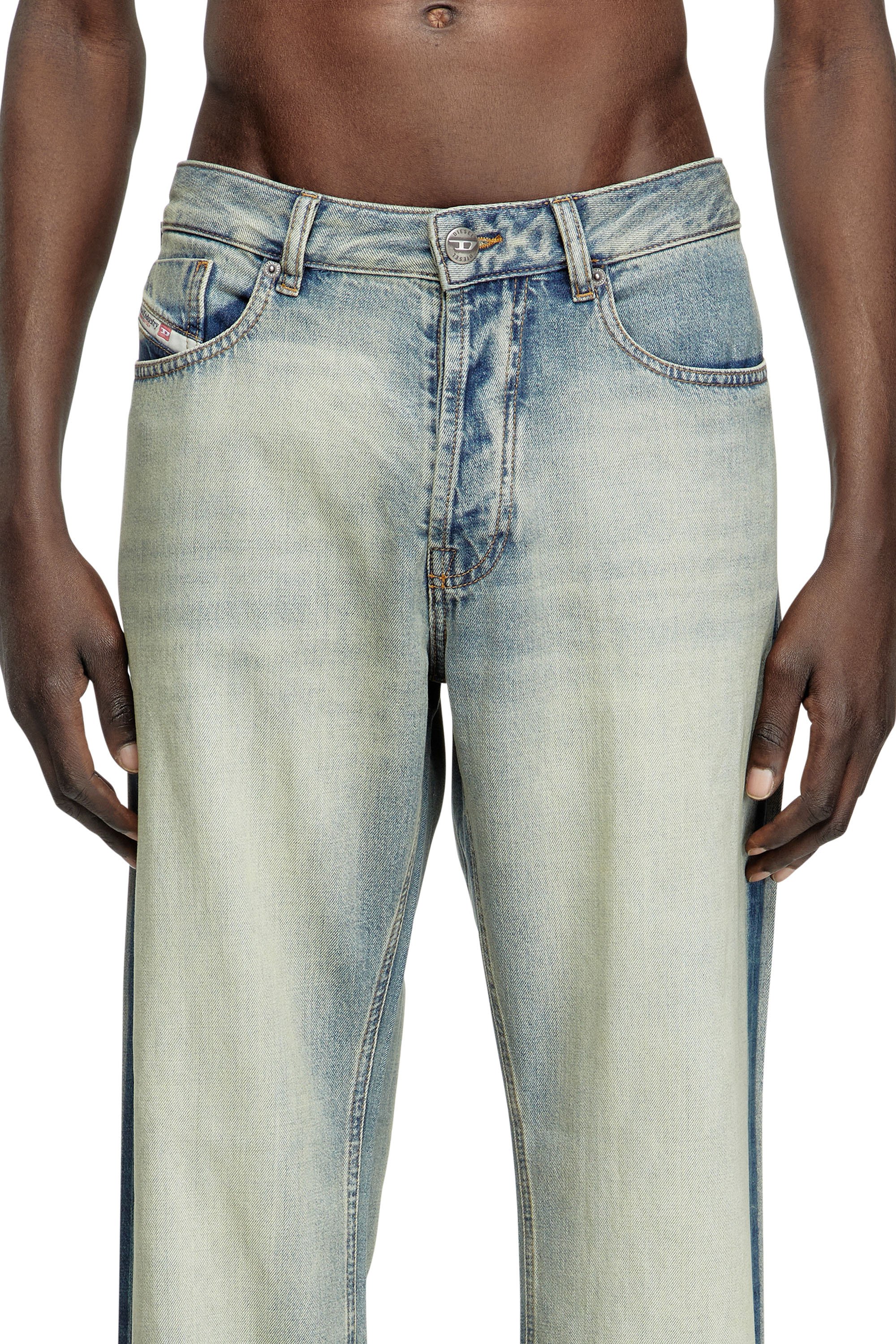 Diesel - Man's Relaxed Jeans 1980 D-Eeper 0ABDF, Light Blue - 5