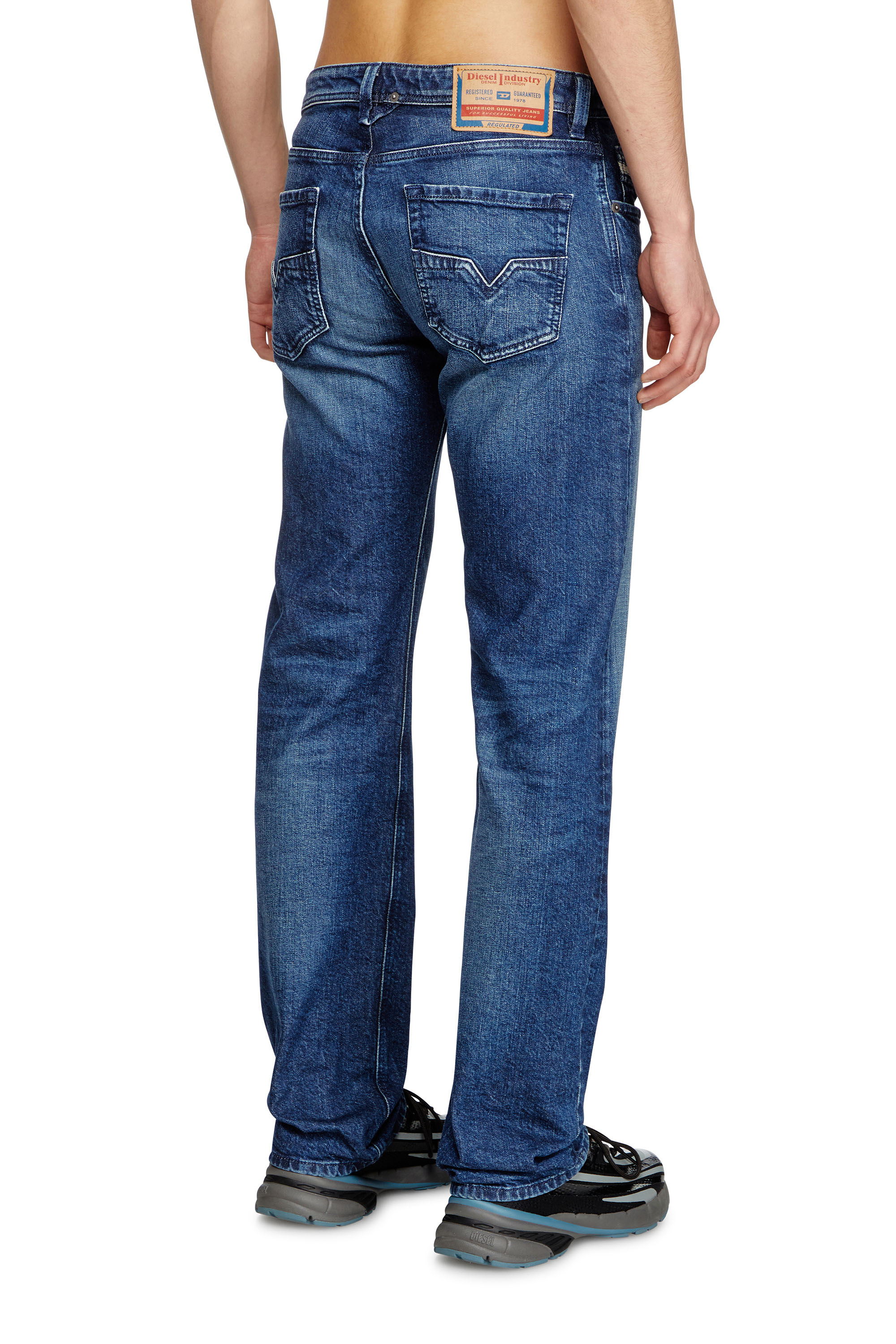 Diesel - Man's Regular Jeans 1985 Larkee 09L51, Dark Blue - 3