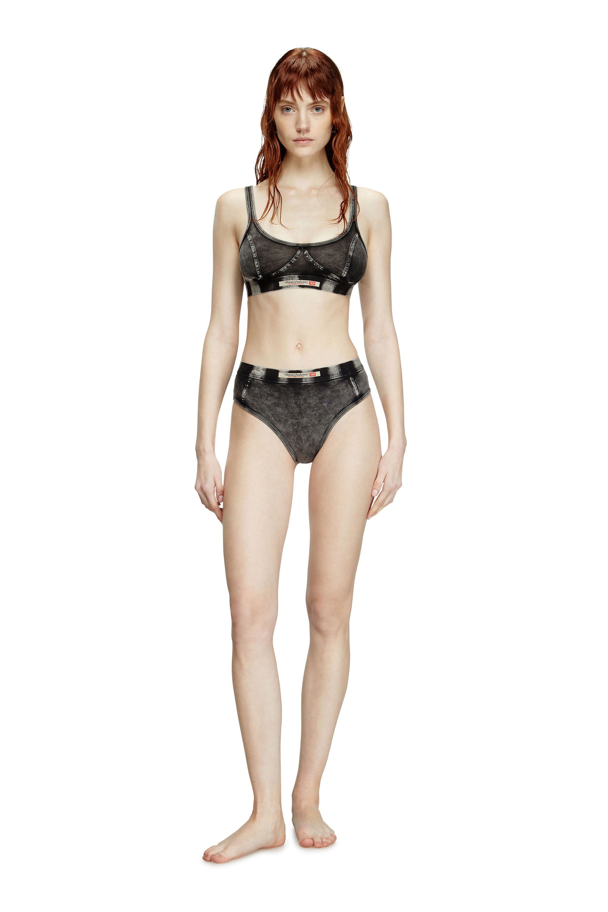 ブラジャー DIESEL Women Bras 0DRAK A17750 9XX BLACK Women's Sports bra with cut-off logo | Black | Diesel