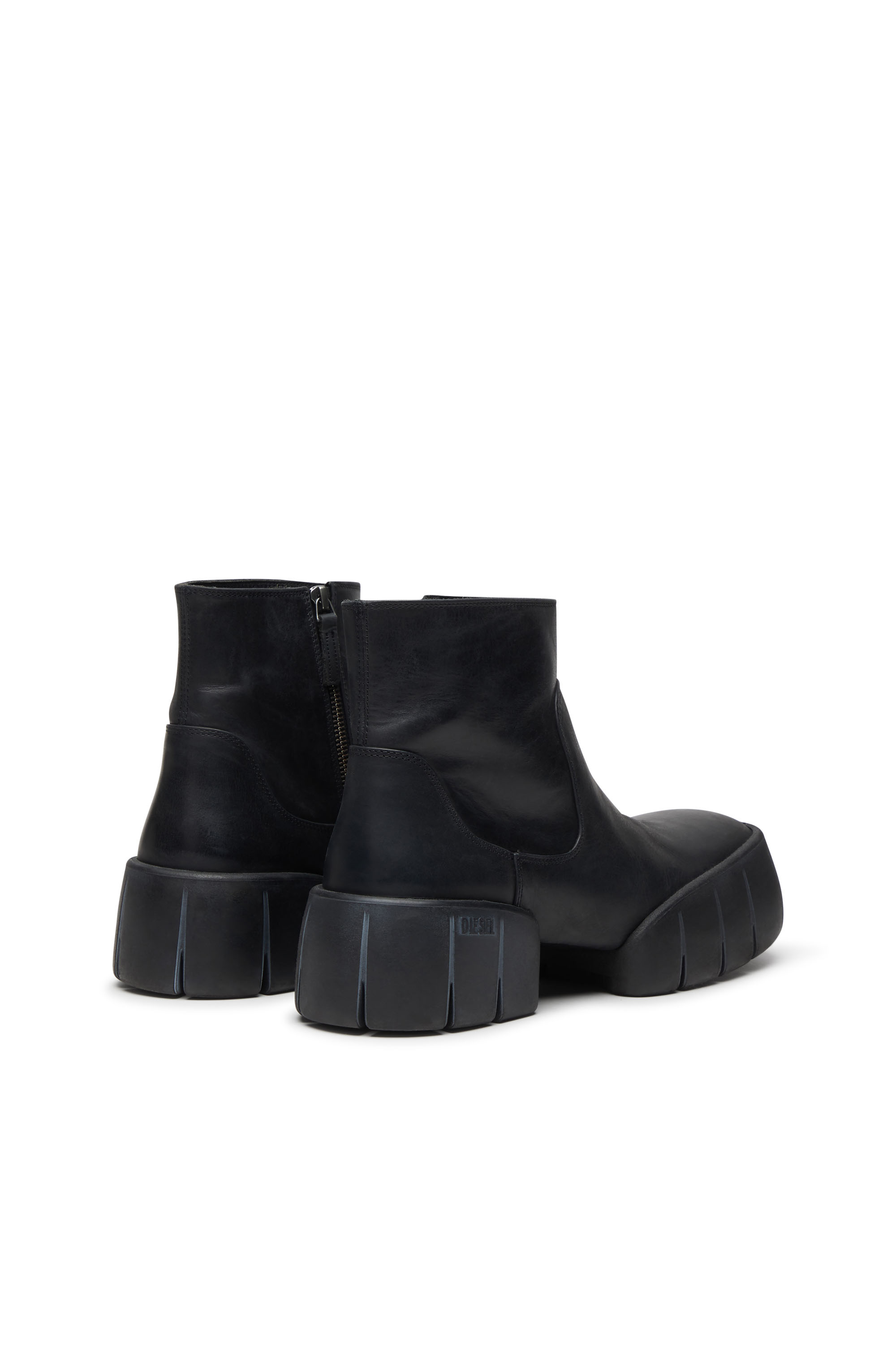 Diesel - D-TEX BT, Botas de cuero encerado hasta el tobillo con suela partida Hombre in Negro - 4