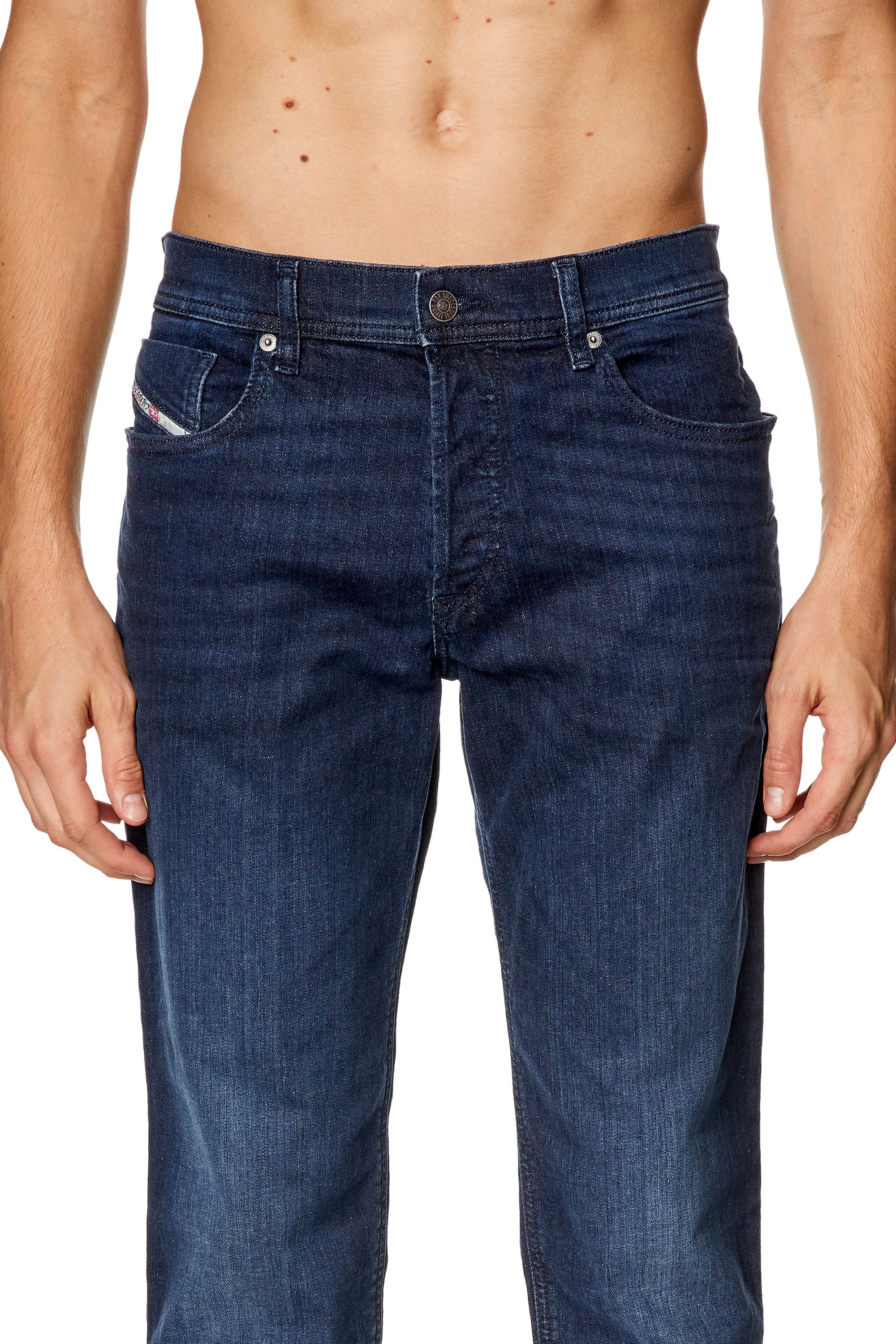Diesel - Tapered Jeans 2023 D-Finitive 0CNAA, Dark Blue - Image 3