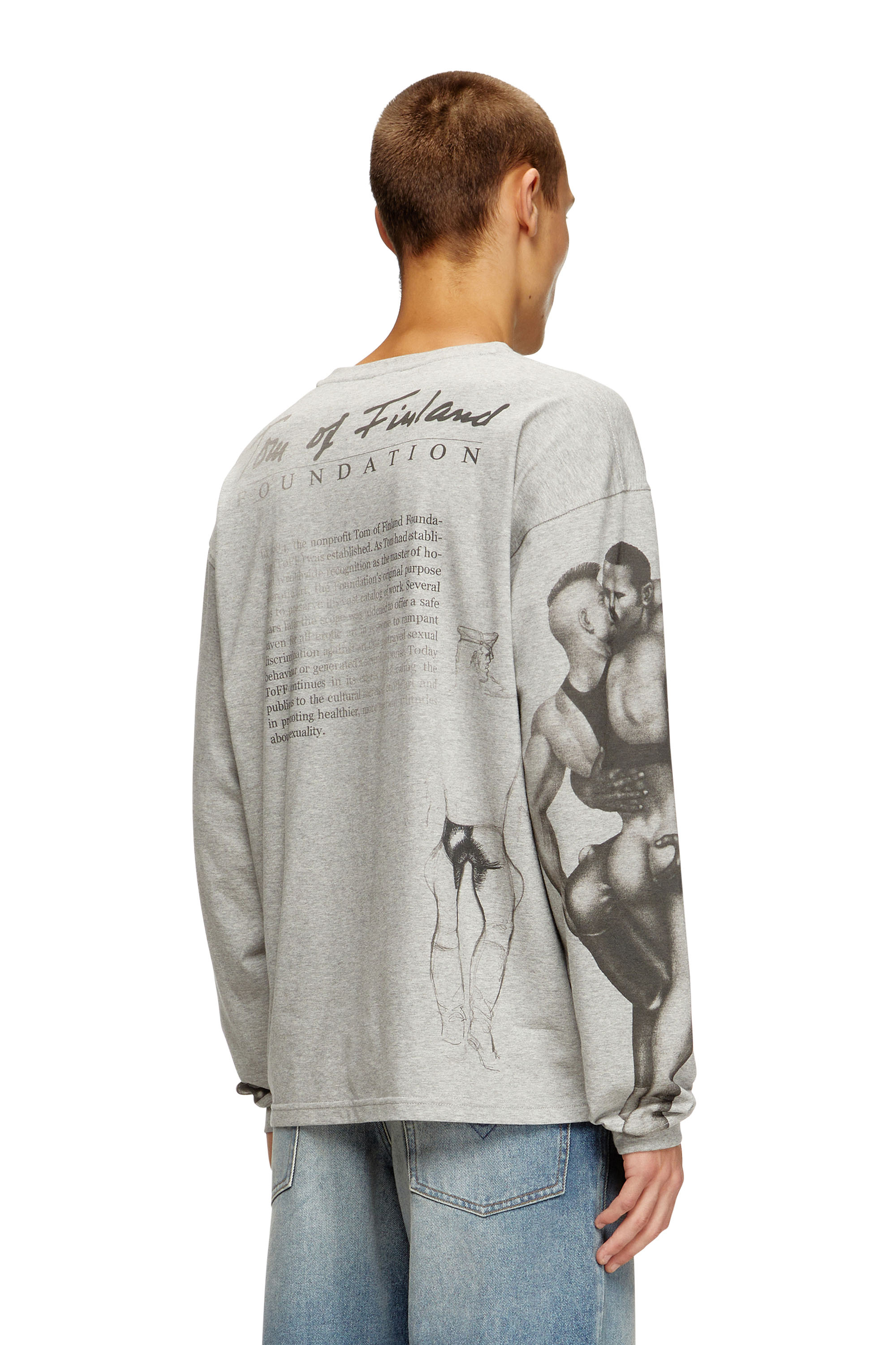 Diesel - PR-T-BOXT-LS-TOM25, Camiseta de manga larga con estampado gráfico Unisex in Gris - 2