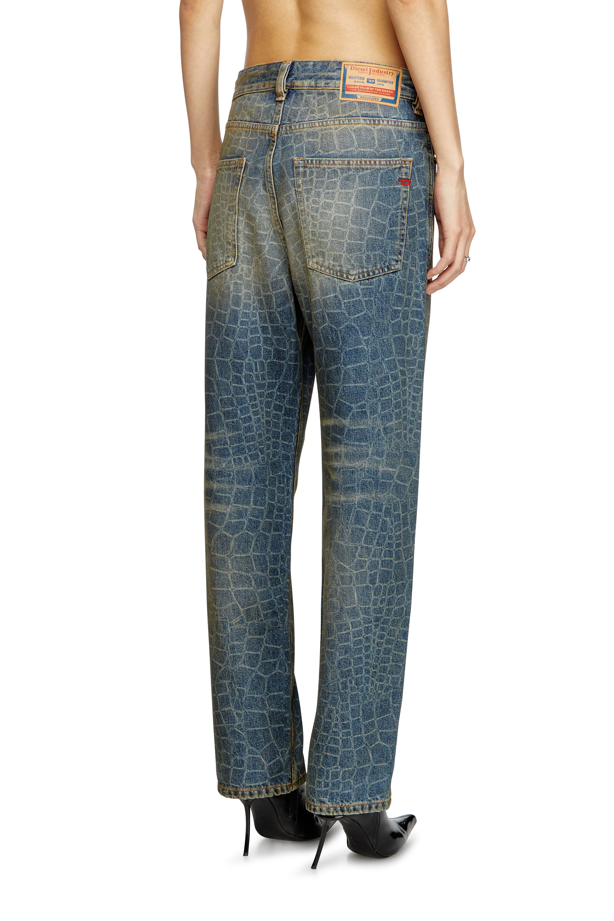 Diesel - Regular Jeans 1988 D-Ark 007BU Mujer, Azul Oscuro - 4