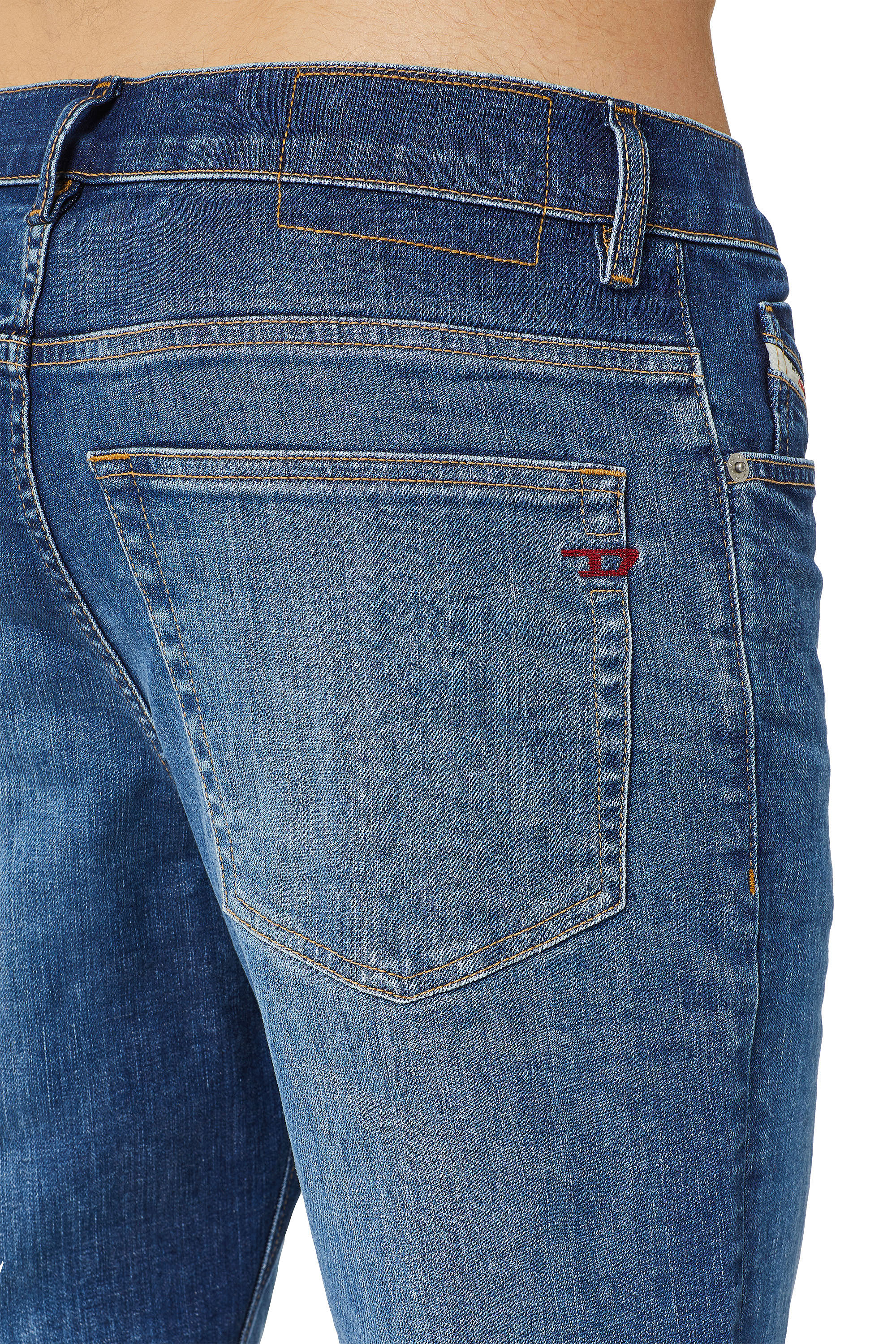 Diesel - 2005 D-FINING 09C72 Tapered Jeans, Azul medio - Image 4