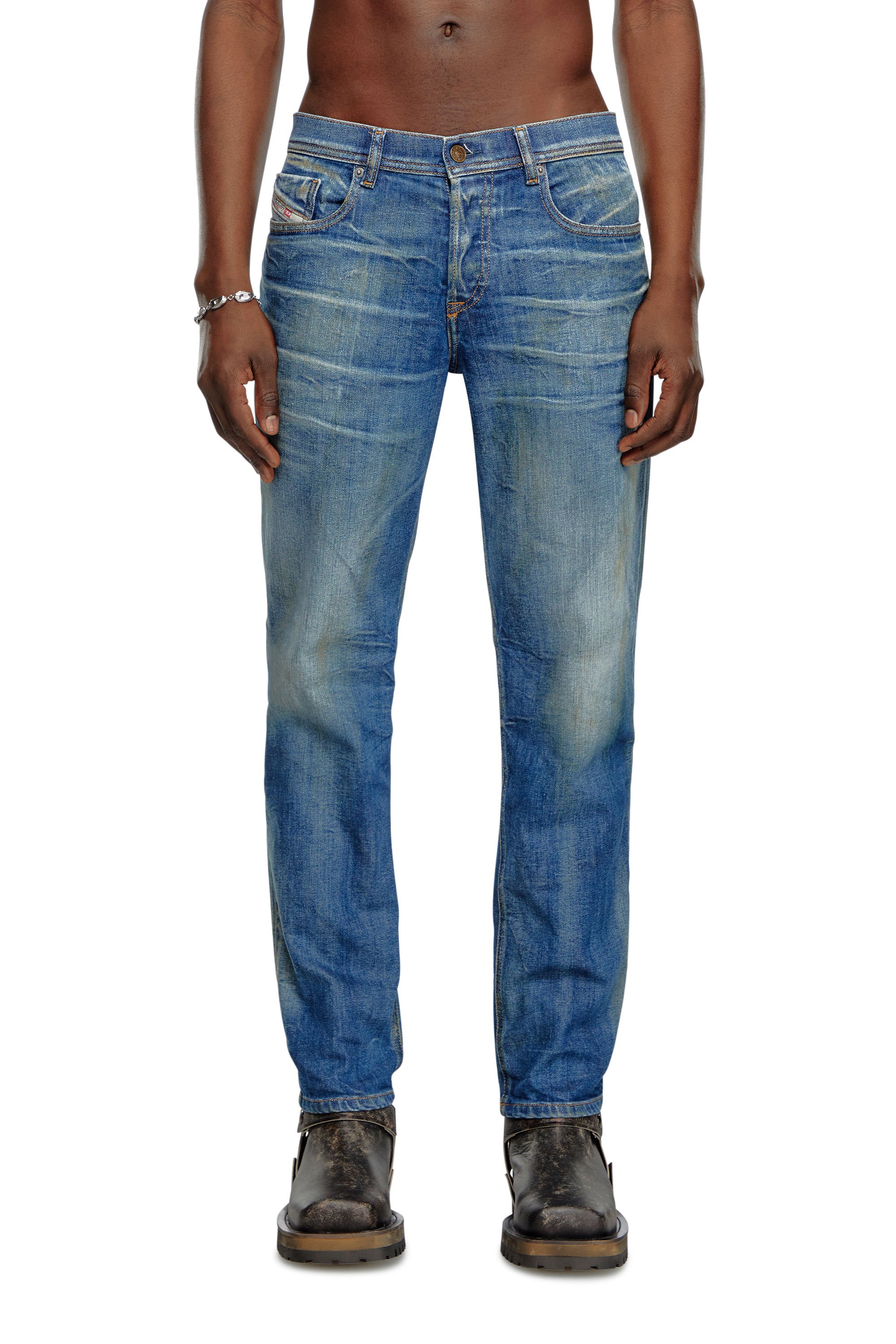 Diesel - Tapered Jeans 2023 D-Finitive 09J66, Hombre Tapered Jeans - 2023 D-Finitive in Azul marino - Image 1