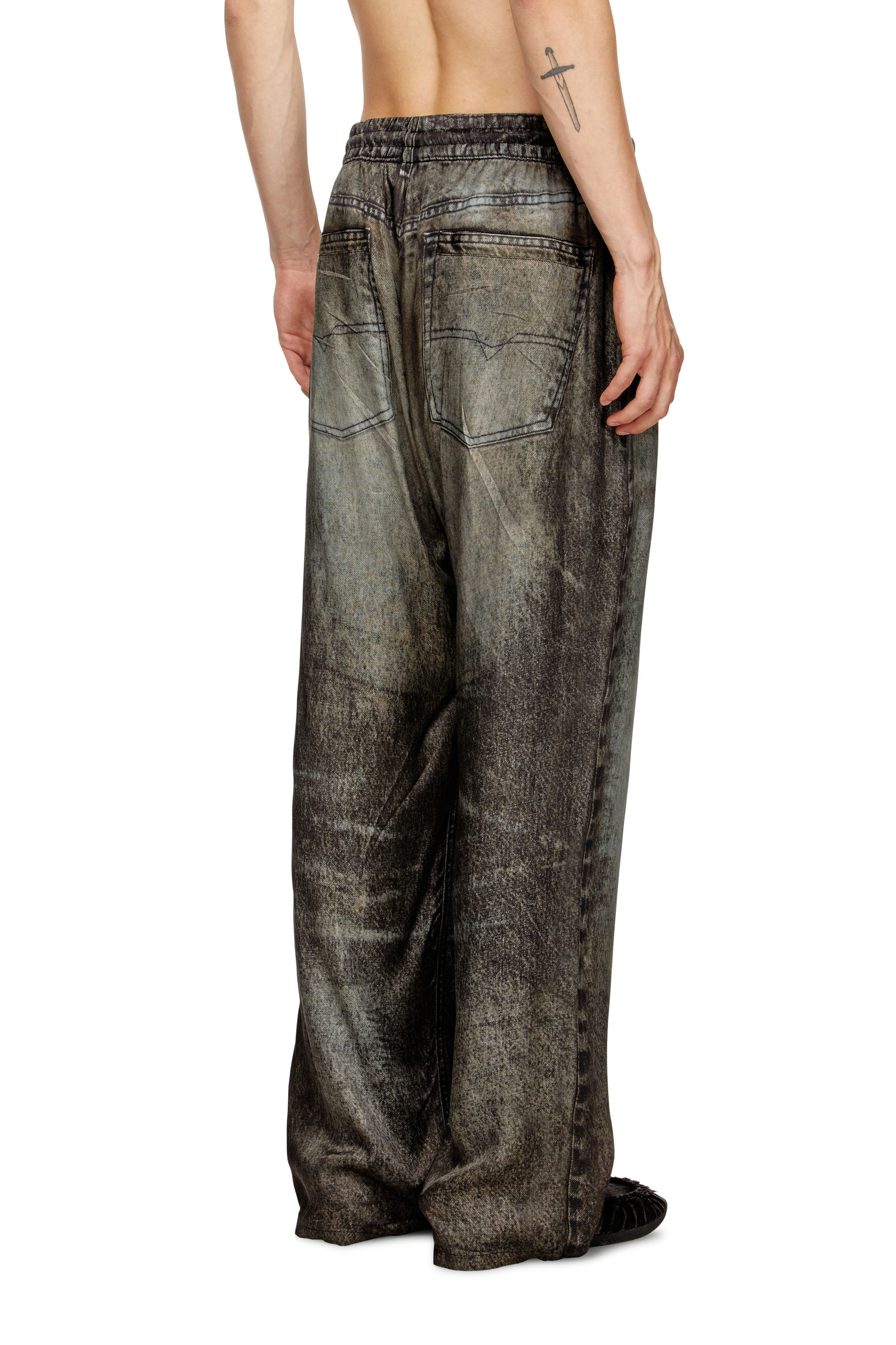 Diesel - P-THECK-LKCT, Pantalones elásticos de viscosa tipo denim Hombre in ToBeDefined - 3