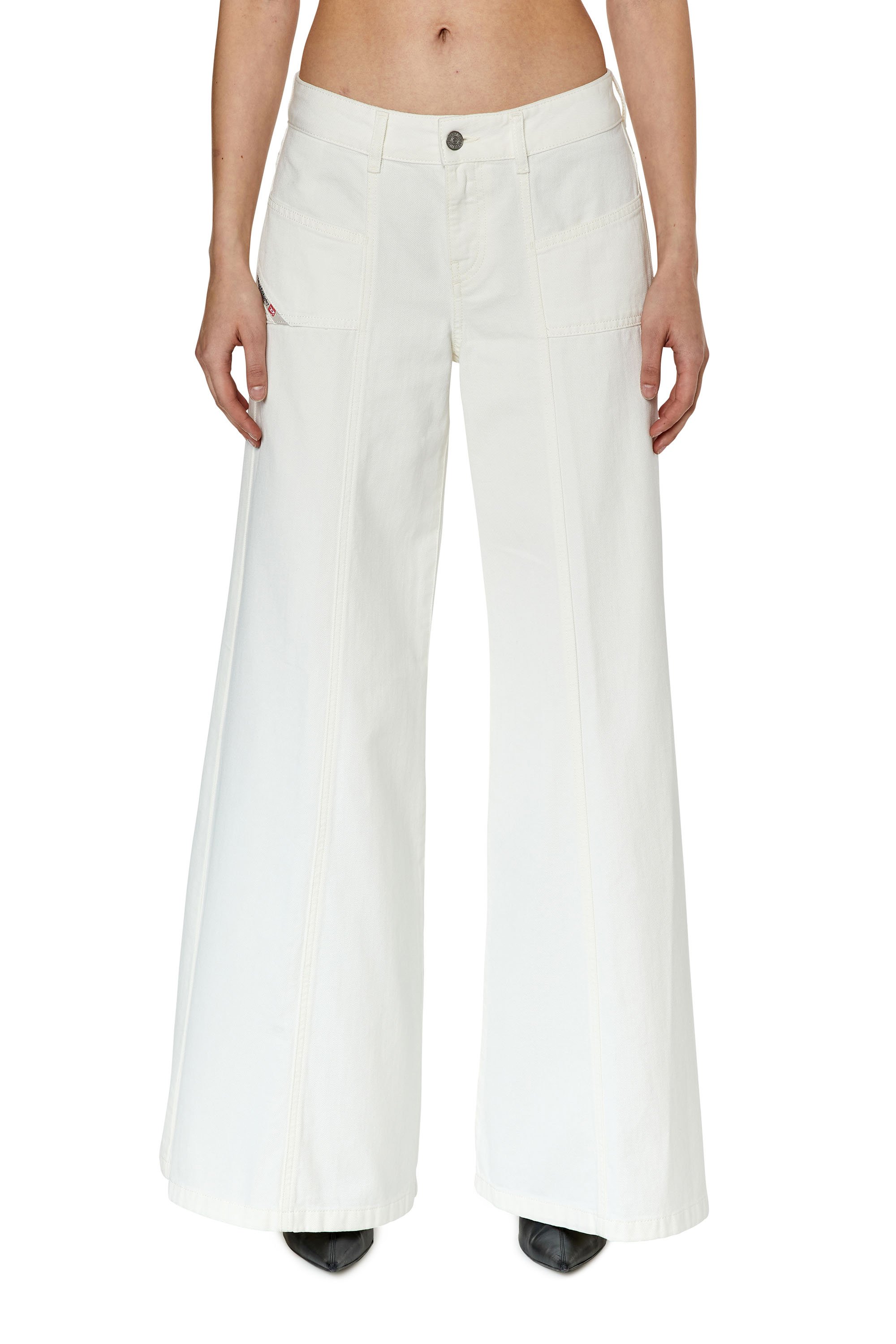 Diesel - Bootcut and Flare Jeans D-Akii 068JQ, Blanco - Image 1