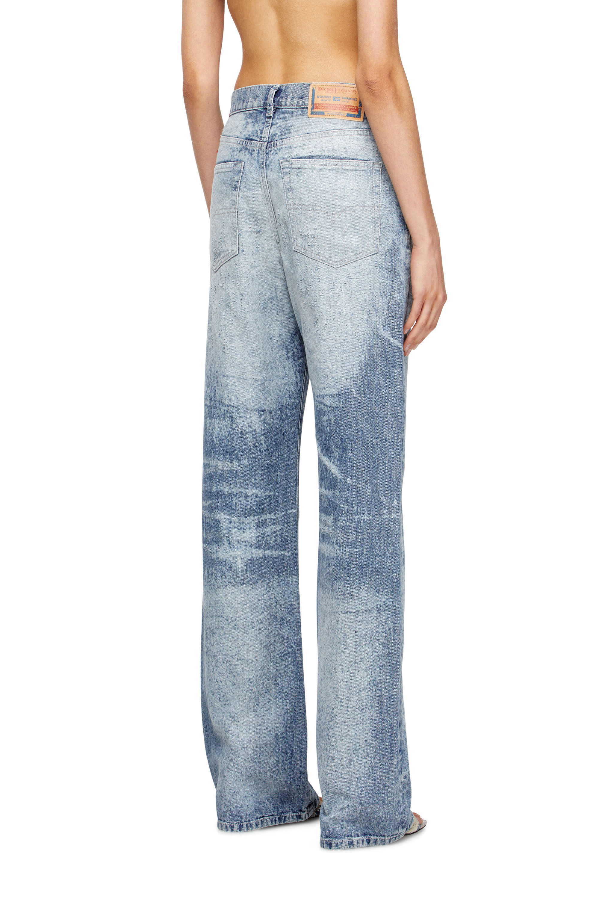 Diesel - Regular Jeans 1971 D-Sent 068TY Mujer, Azul Claro - 4