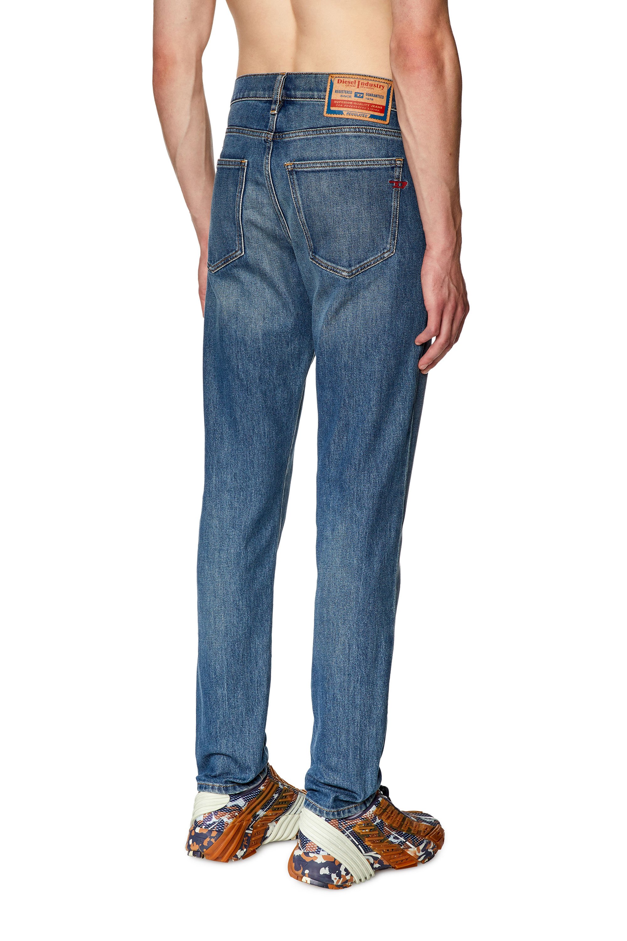 Diesel - Slim Jeans 2019 D-Strukt 09F88, Azul medio - Image 4