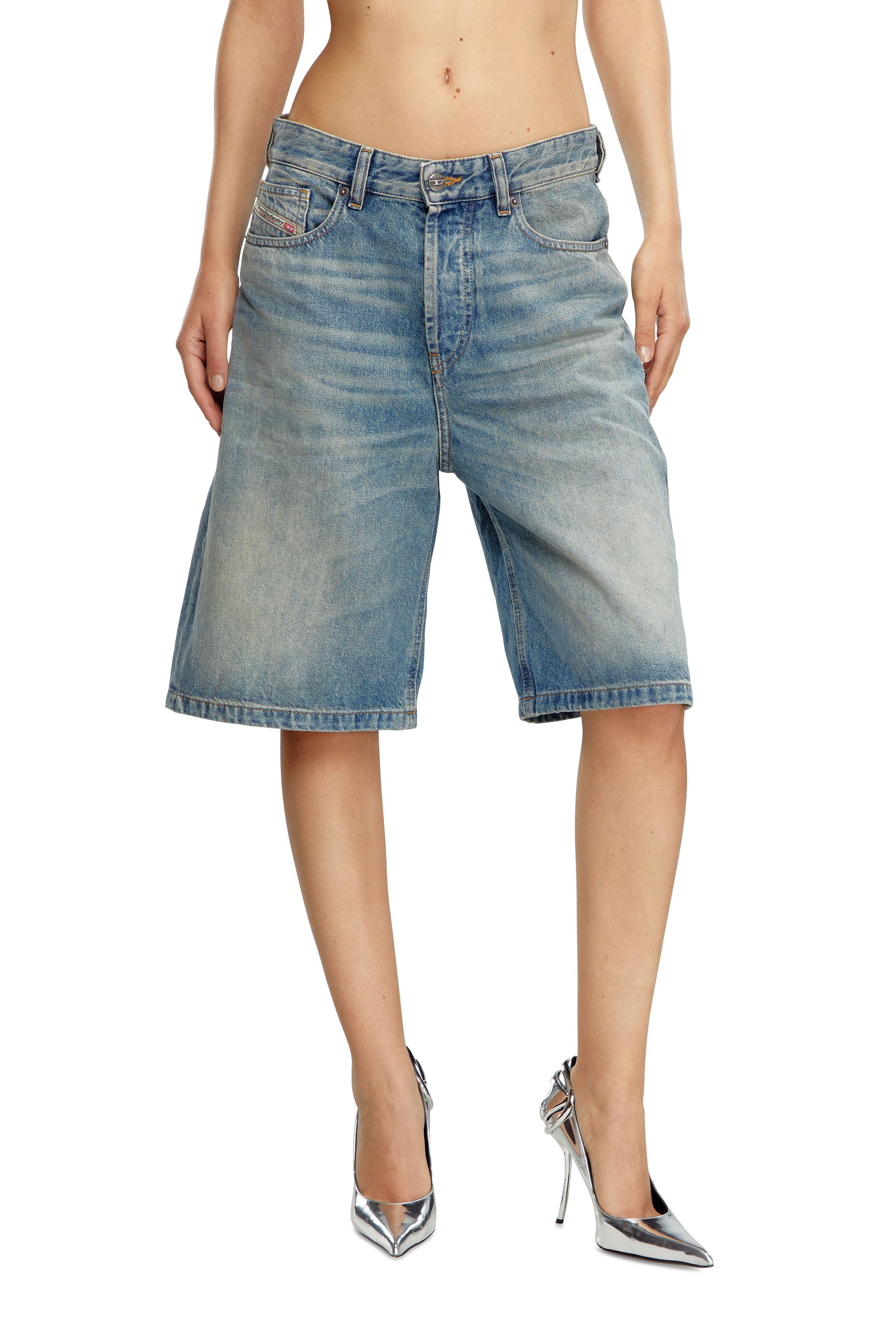 Diesel - DE-SIRE-SHORT, Mujer Pantalones cortos en denim in Azul marino - Image 2