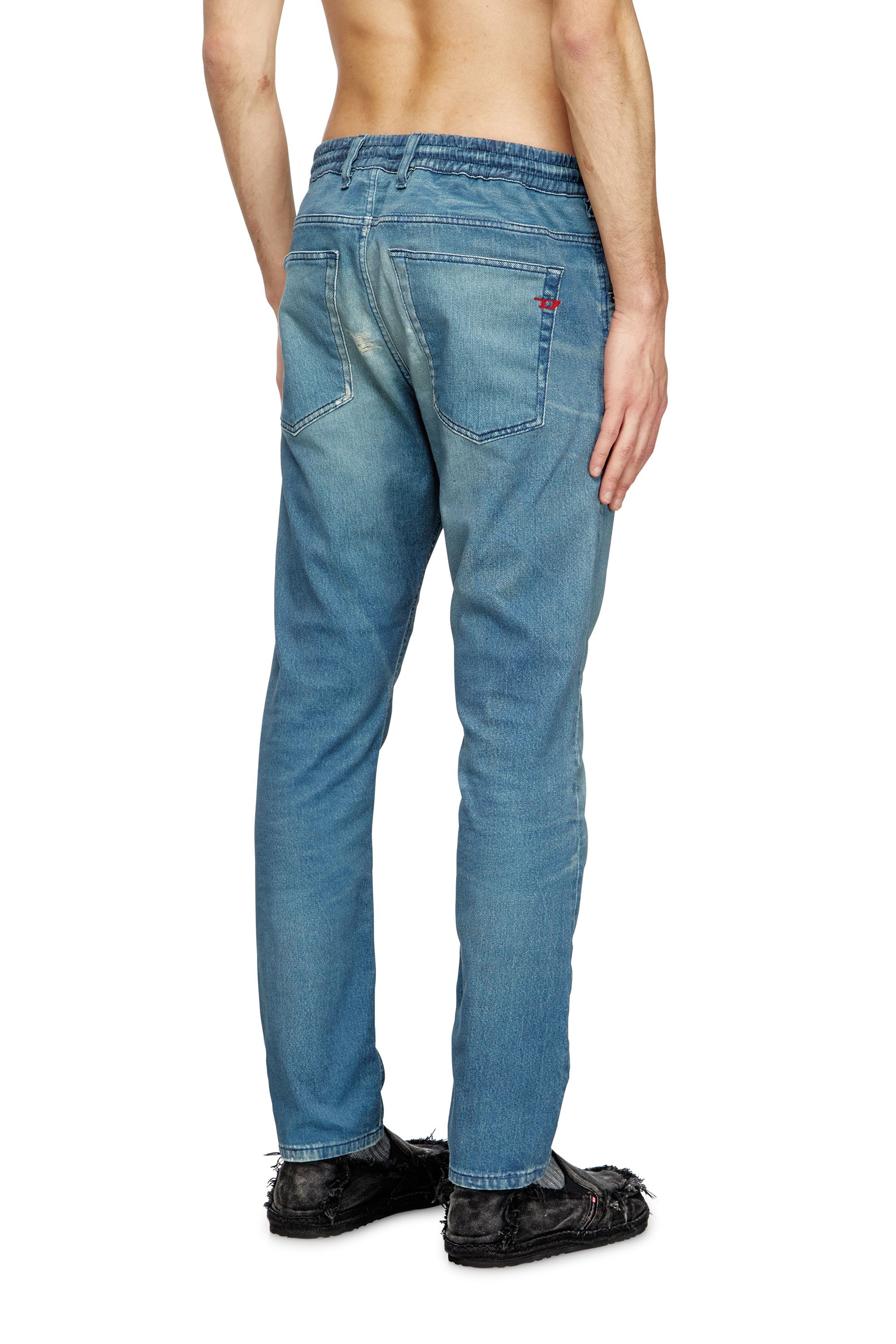 Diesel - Regular 2030 D-Krooley Joggjeans® 068PC Hombre, Azul Claro - 4