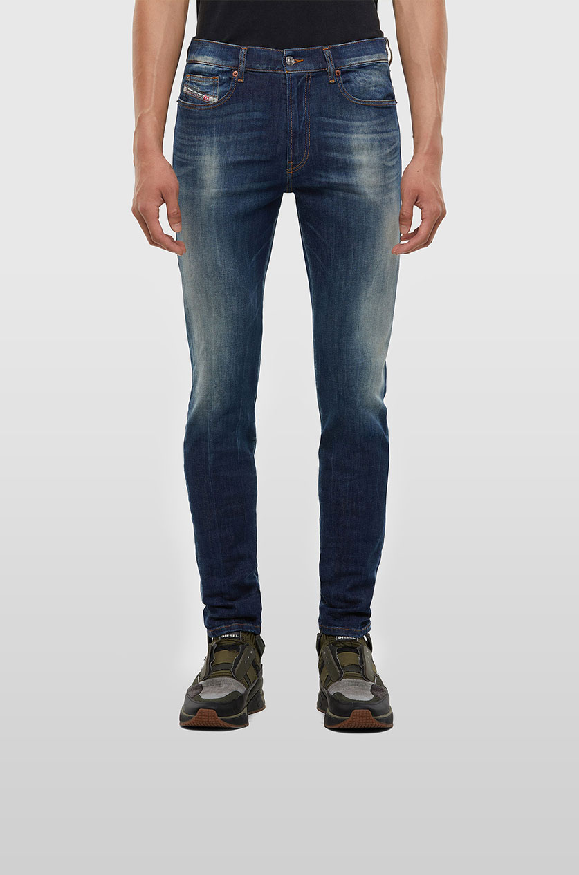 Men's Tapered Jeans: Buster, D-Bazer 